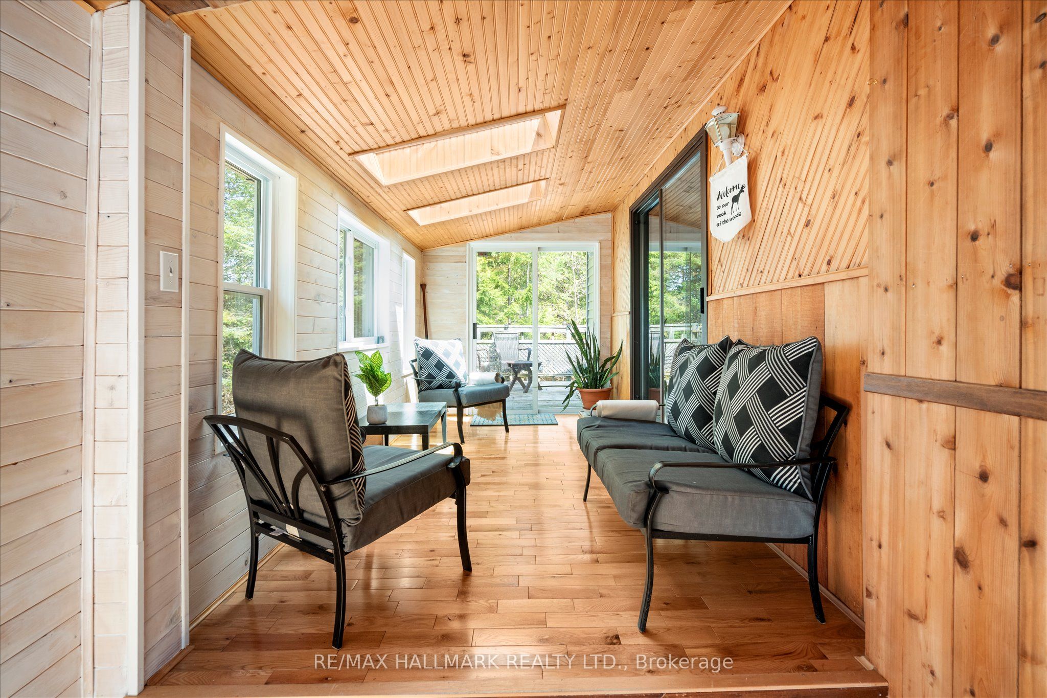 25 Little Silver Lake Way Property Photo 17