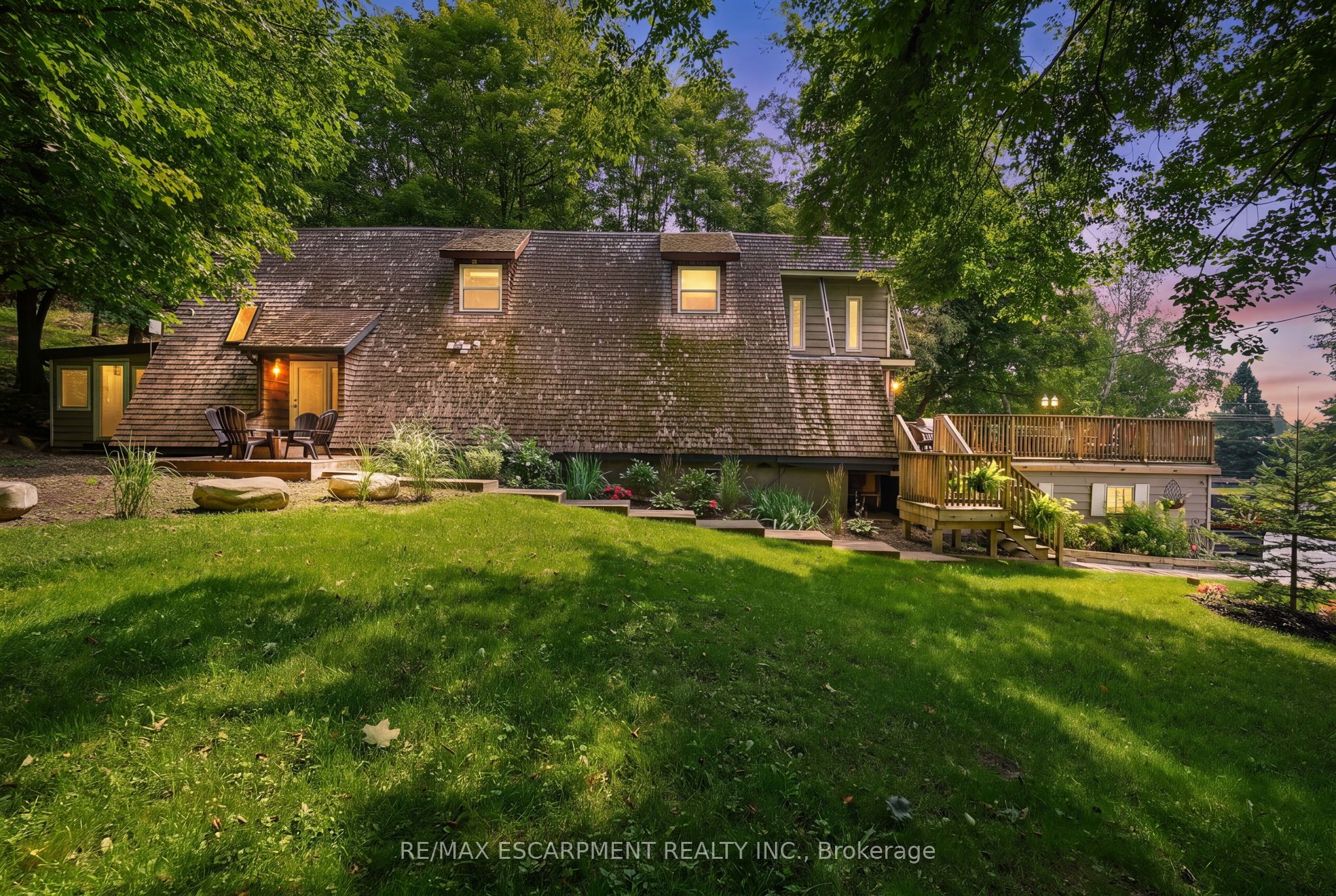 1073 Cedar Beach Road Property Photo 1