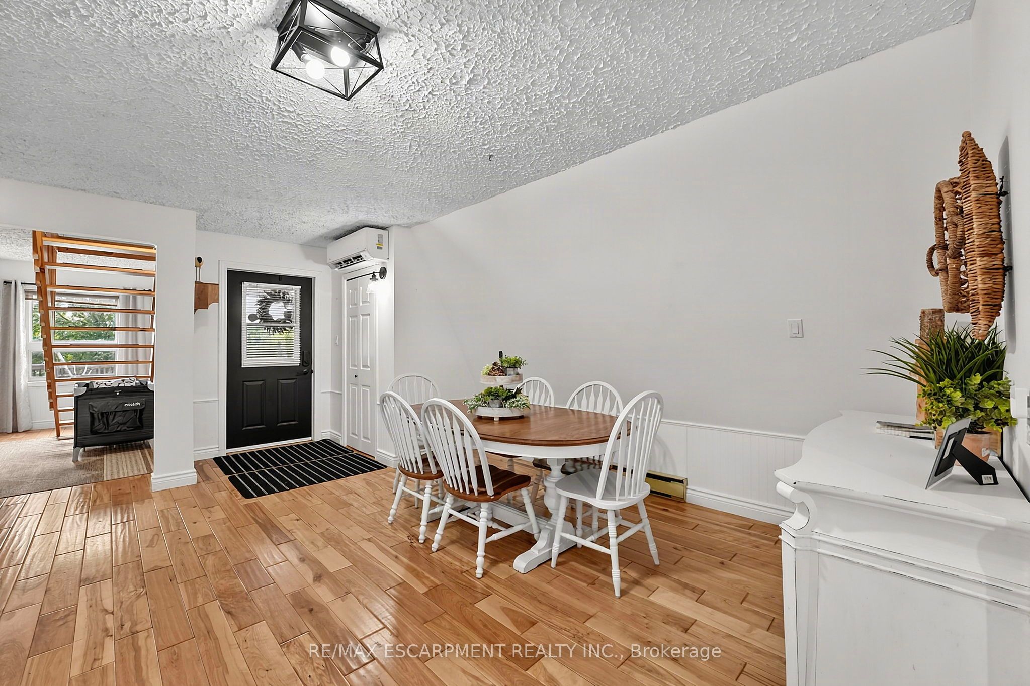 1073 Cedar Beach Road Property Photo 7