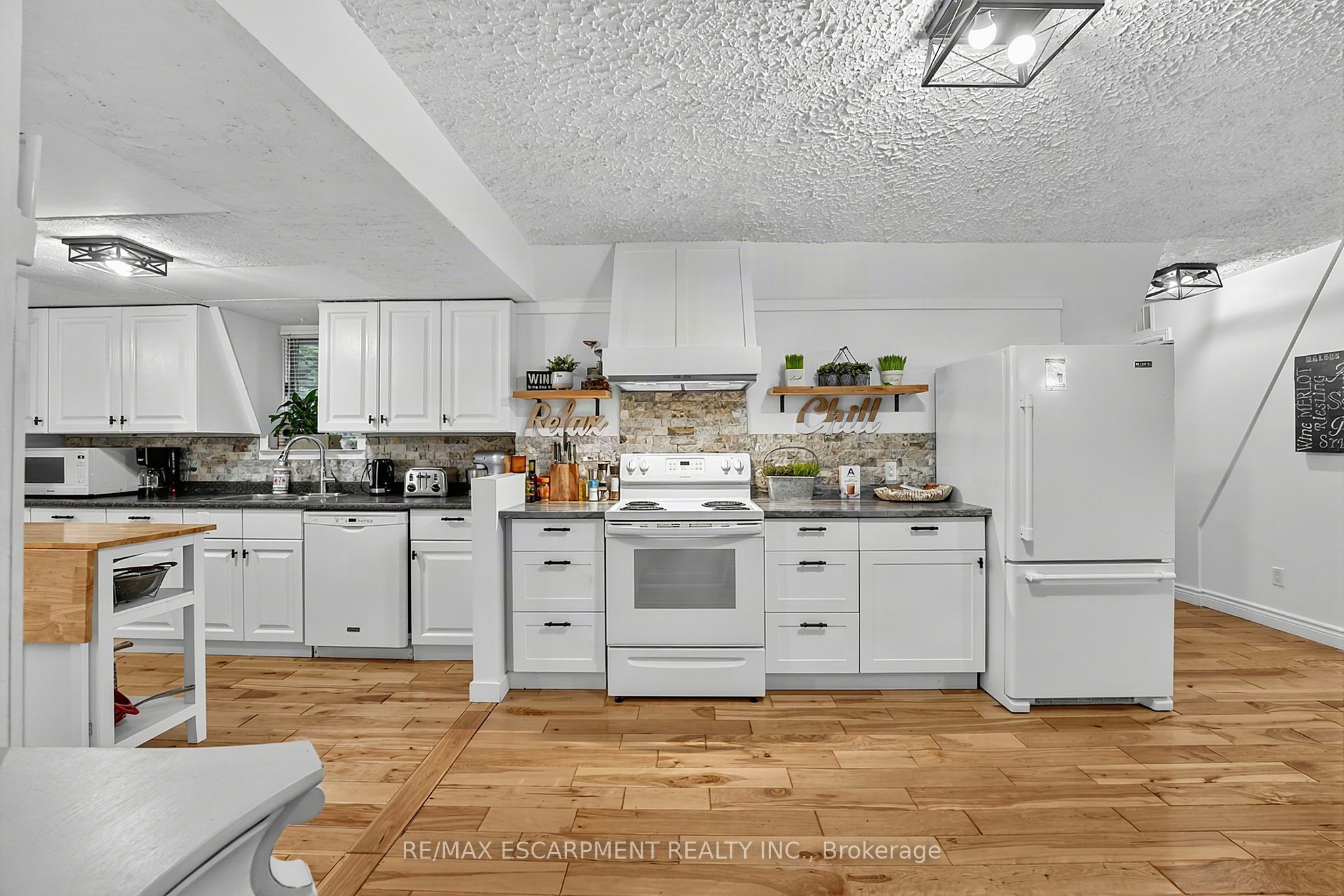 1073 Cedar Beach Road Property Photo 10