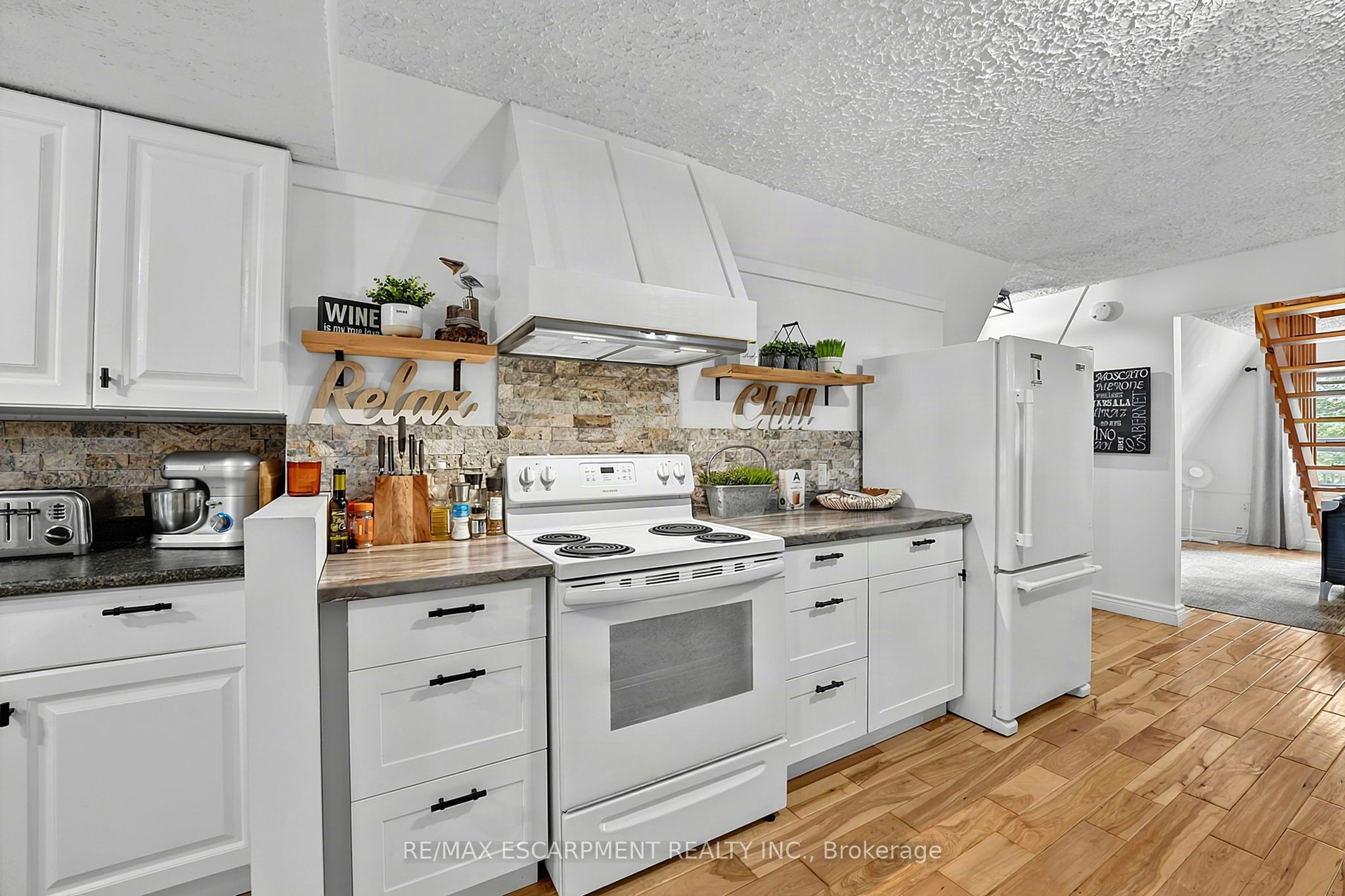 1073 Cedar Beach Road Property Photo 11