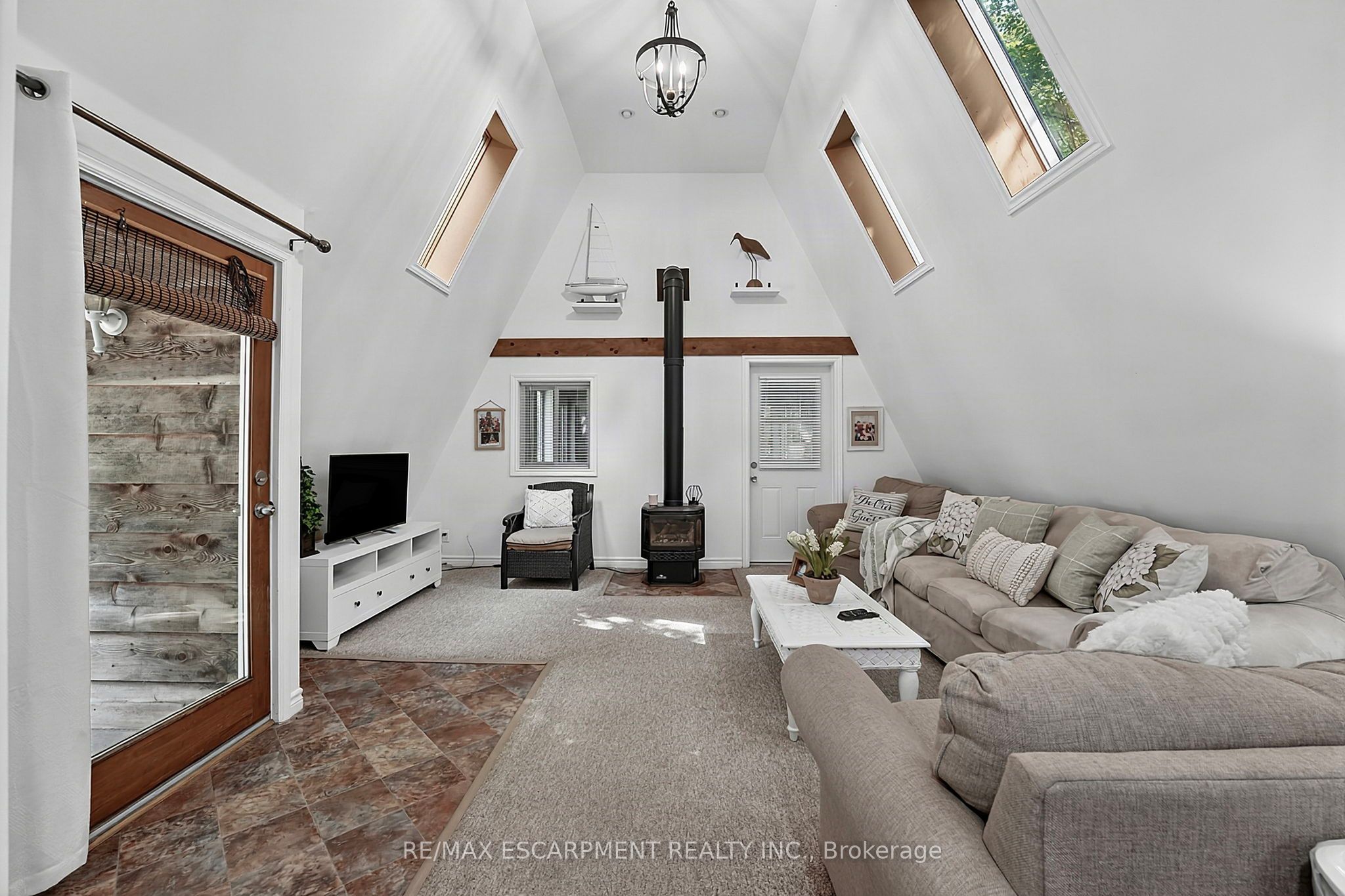 1073 Cedar Beach Road Property Photo 13