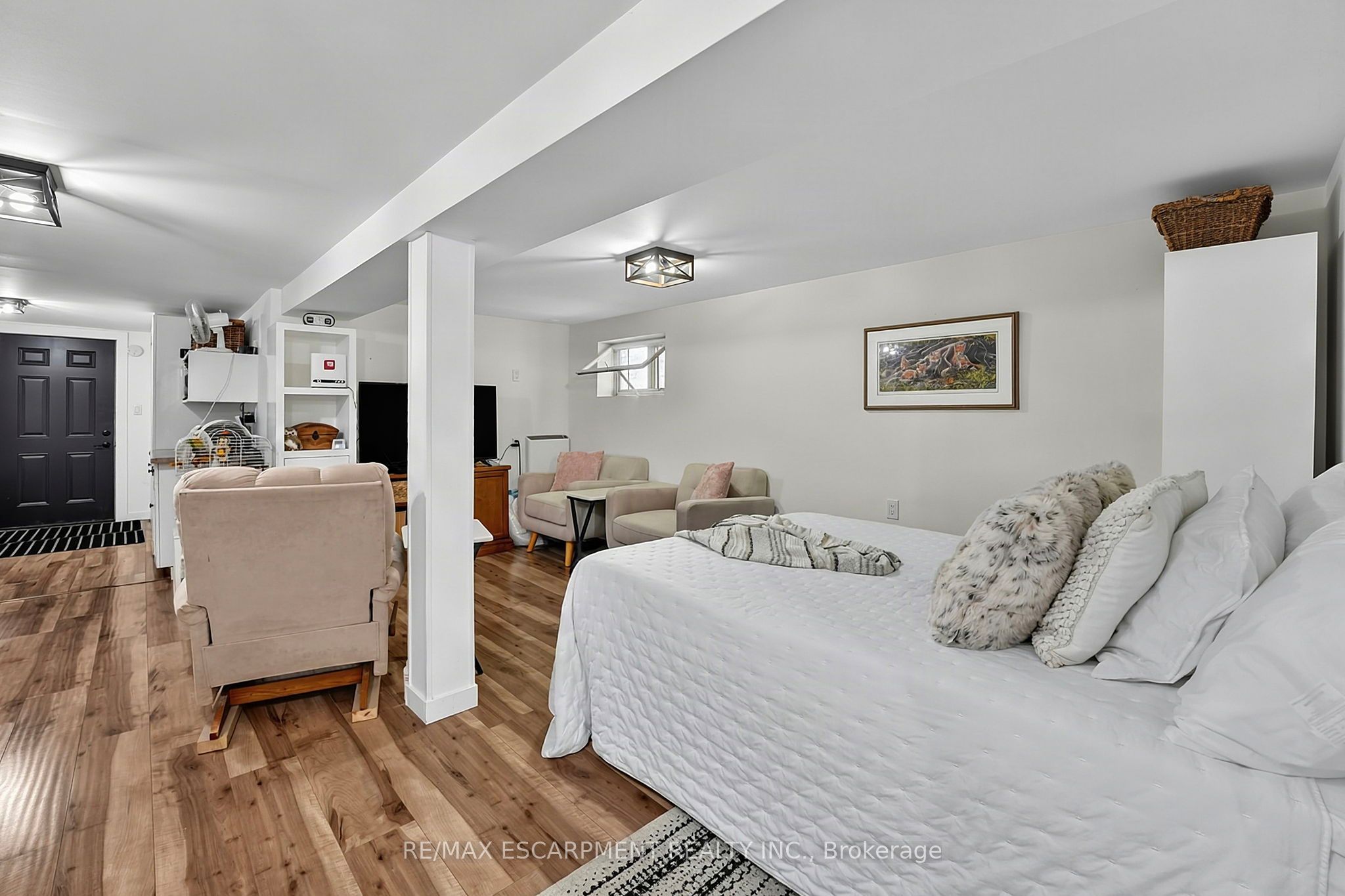1073 Cedar Beach Road Property Photo 28