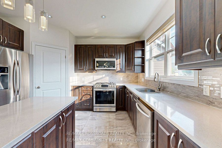 634 Grange Way Property Photo 10