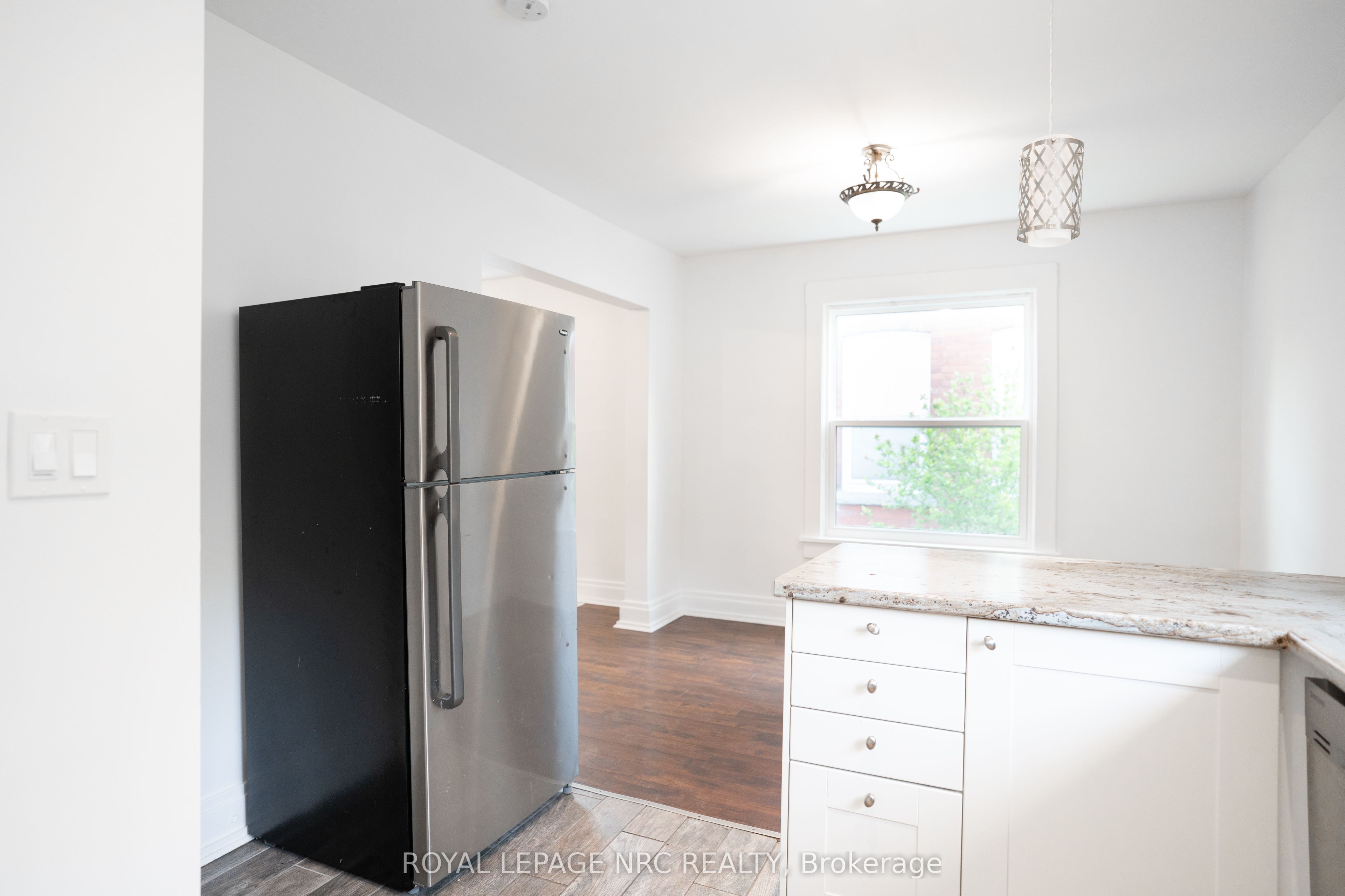 4713 Cookman Crescent N Property Photo 11