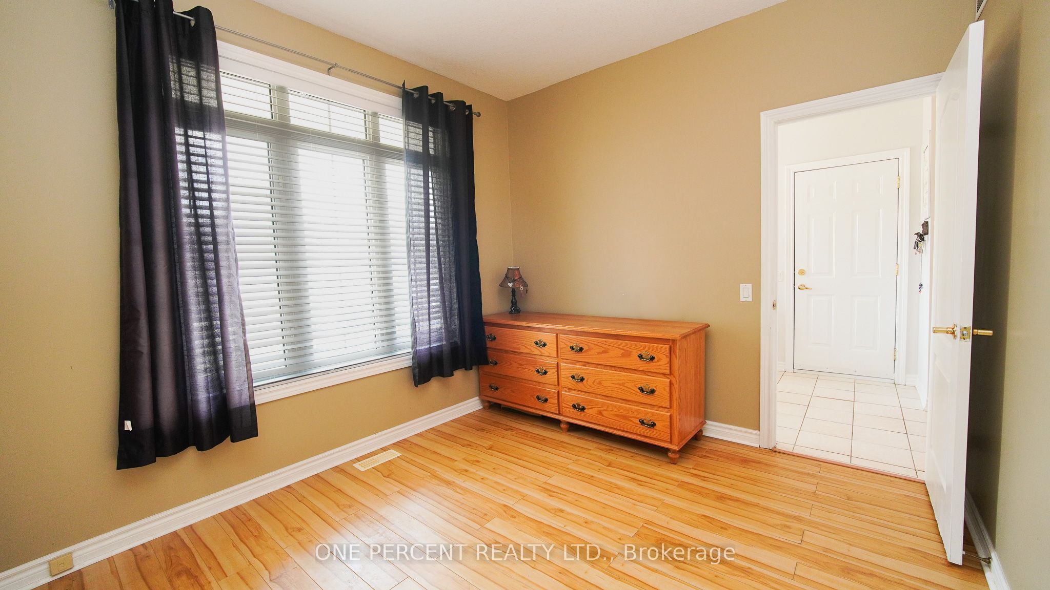 537 Fiddle Park Lane Property Photo 6