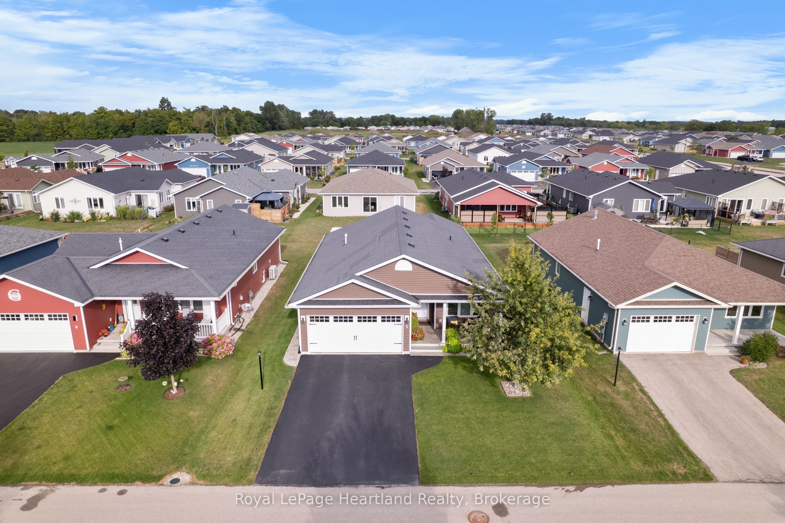 8 Windward Way N Property Photo 35