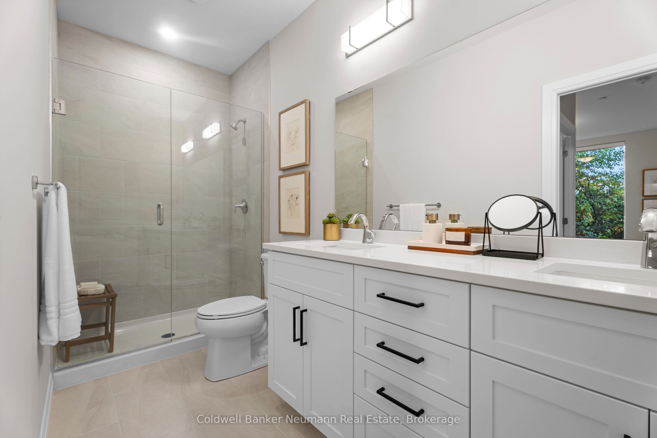 1882 Gordon Street 616 Property Photo 6