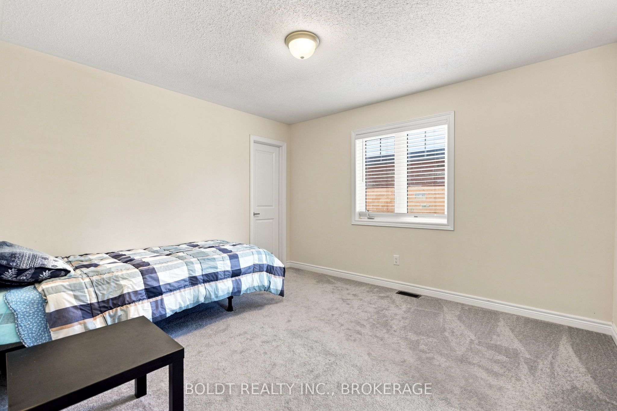 85 Homestead Way Property Photo 25