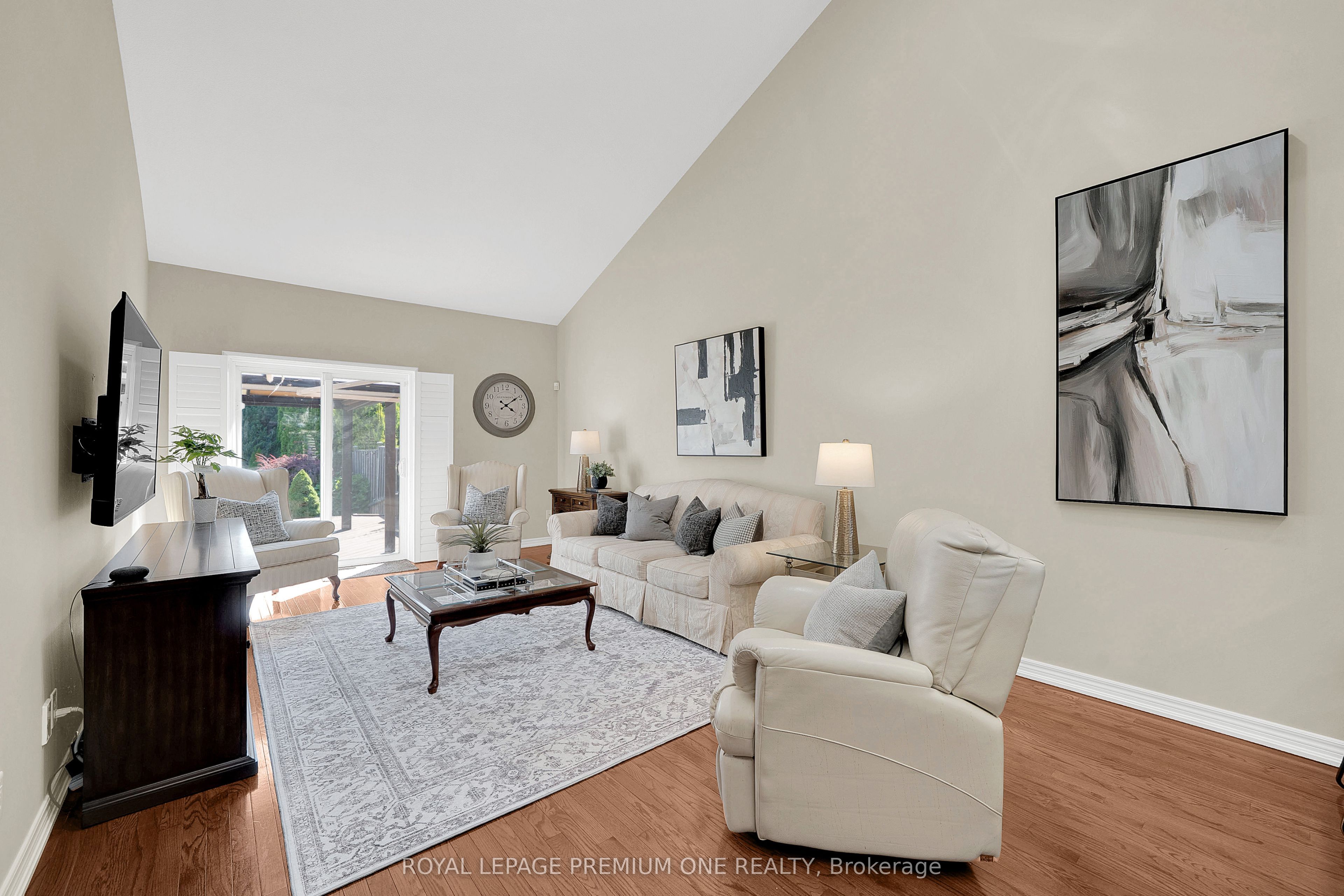 44 Conrad Place Property Photo 13