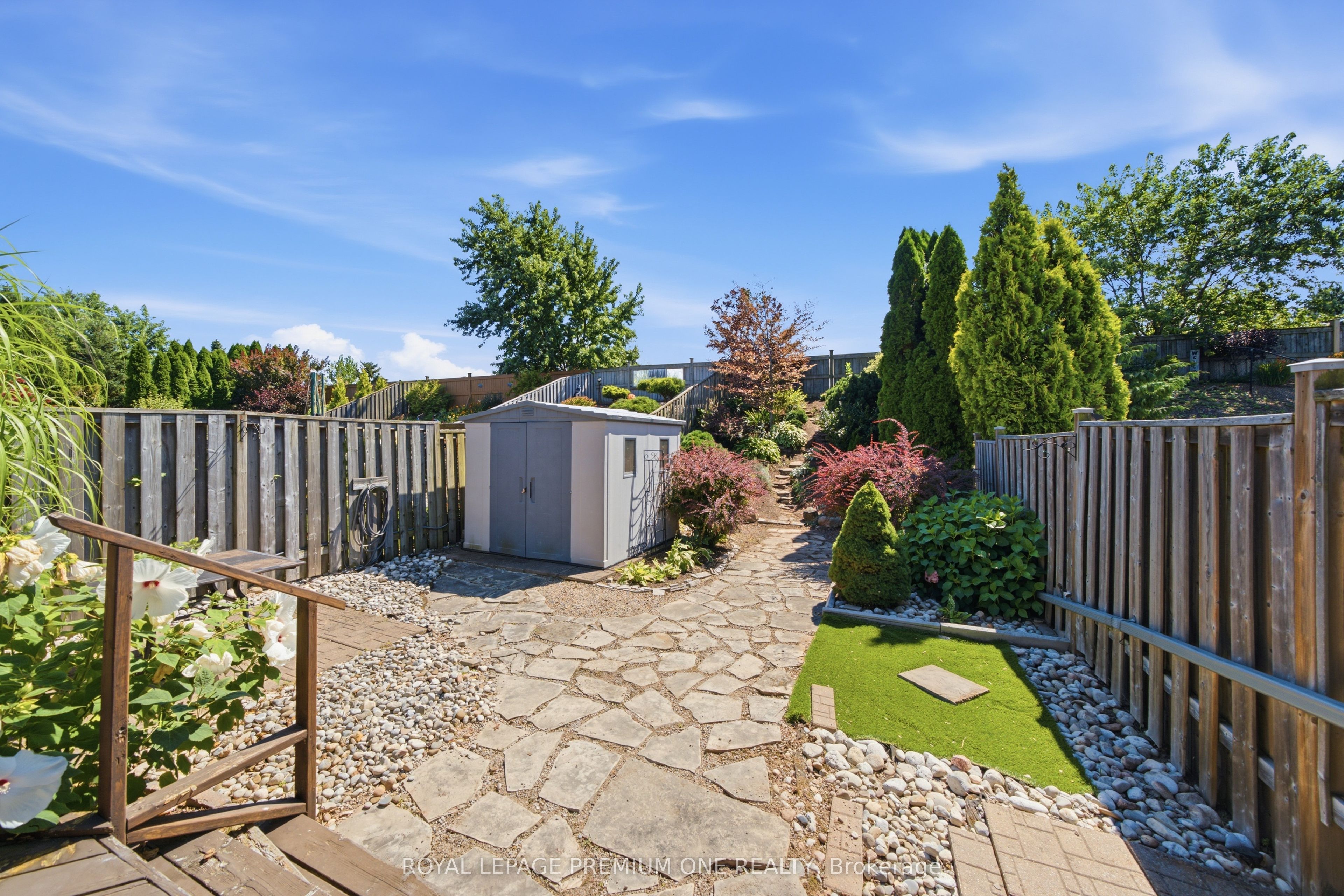 44 Conrad Place Property Photo 29