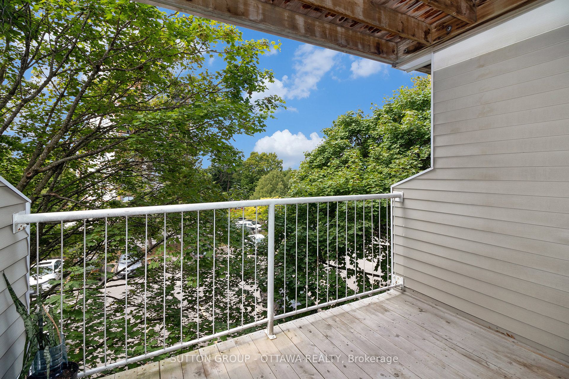 270 Brittany Drive 314 Property Photo 4