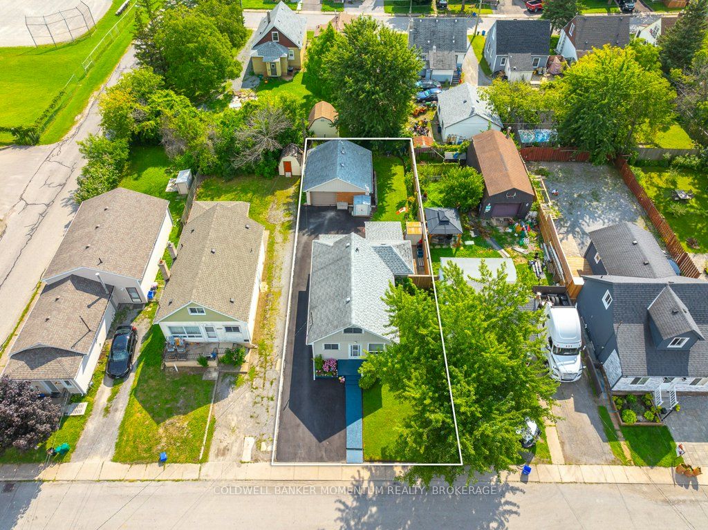 4092 Muir Avenue Property Photo 6