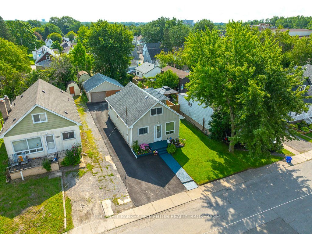 4092 Muir Avenue Property Photo 8