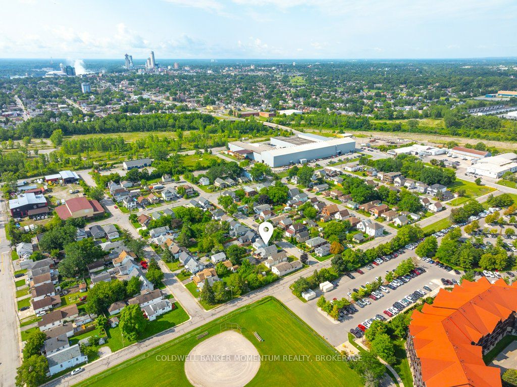 4092 Muir Avenue Property Photo 11