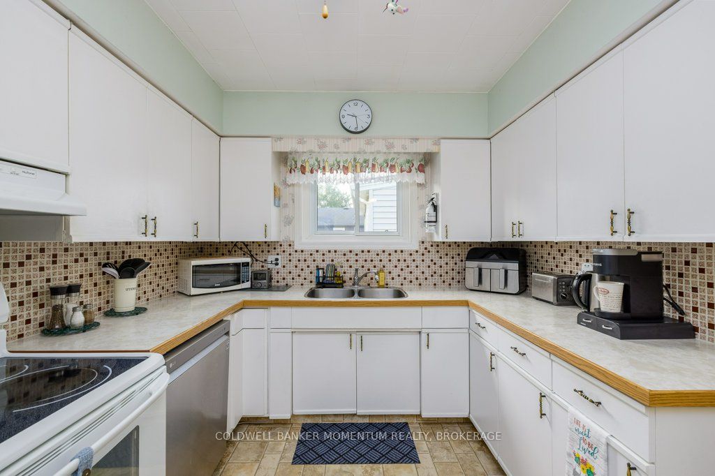 4092 Muir Avenue Property Photo 27