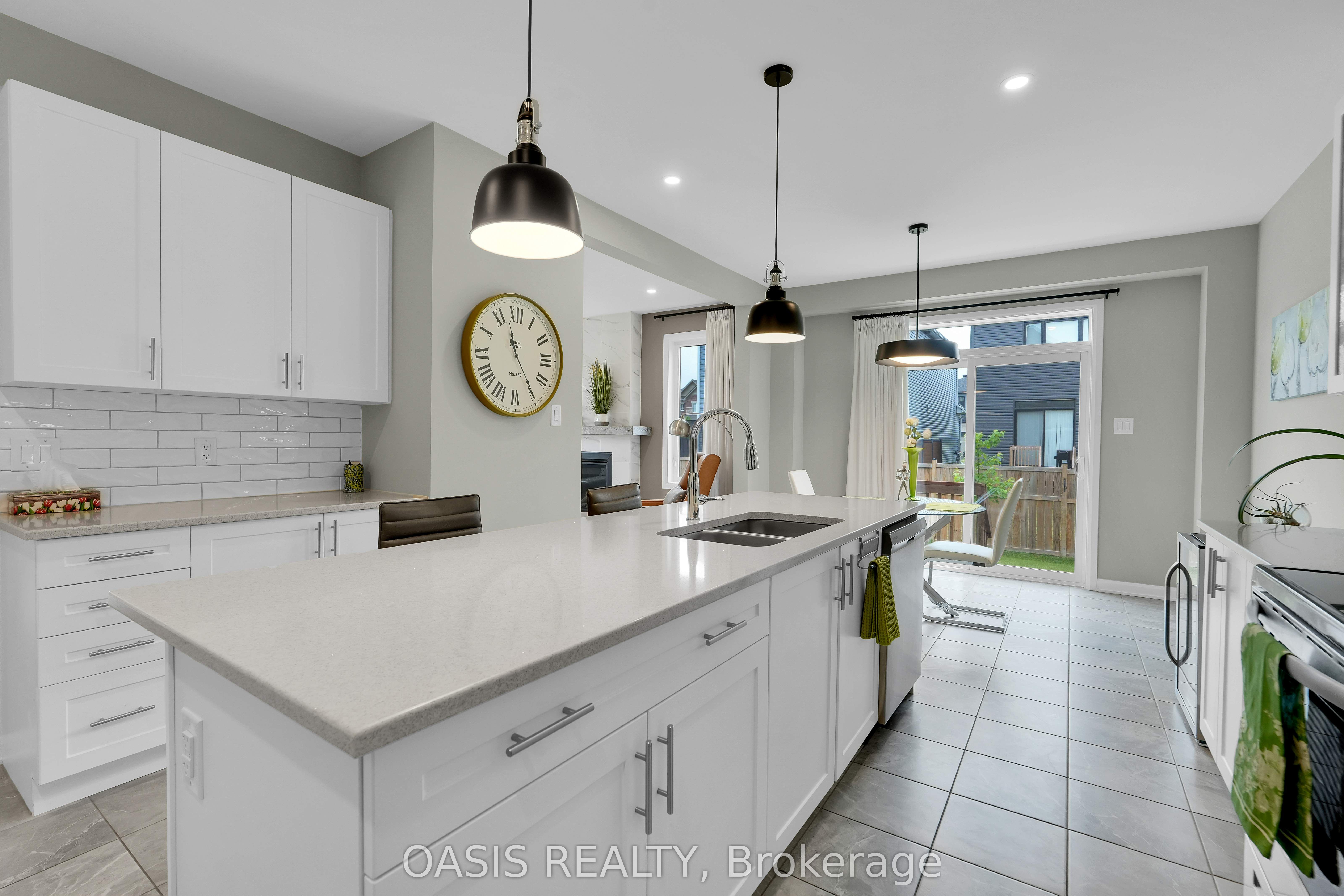 80 Lantern Road Property Photo 17