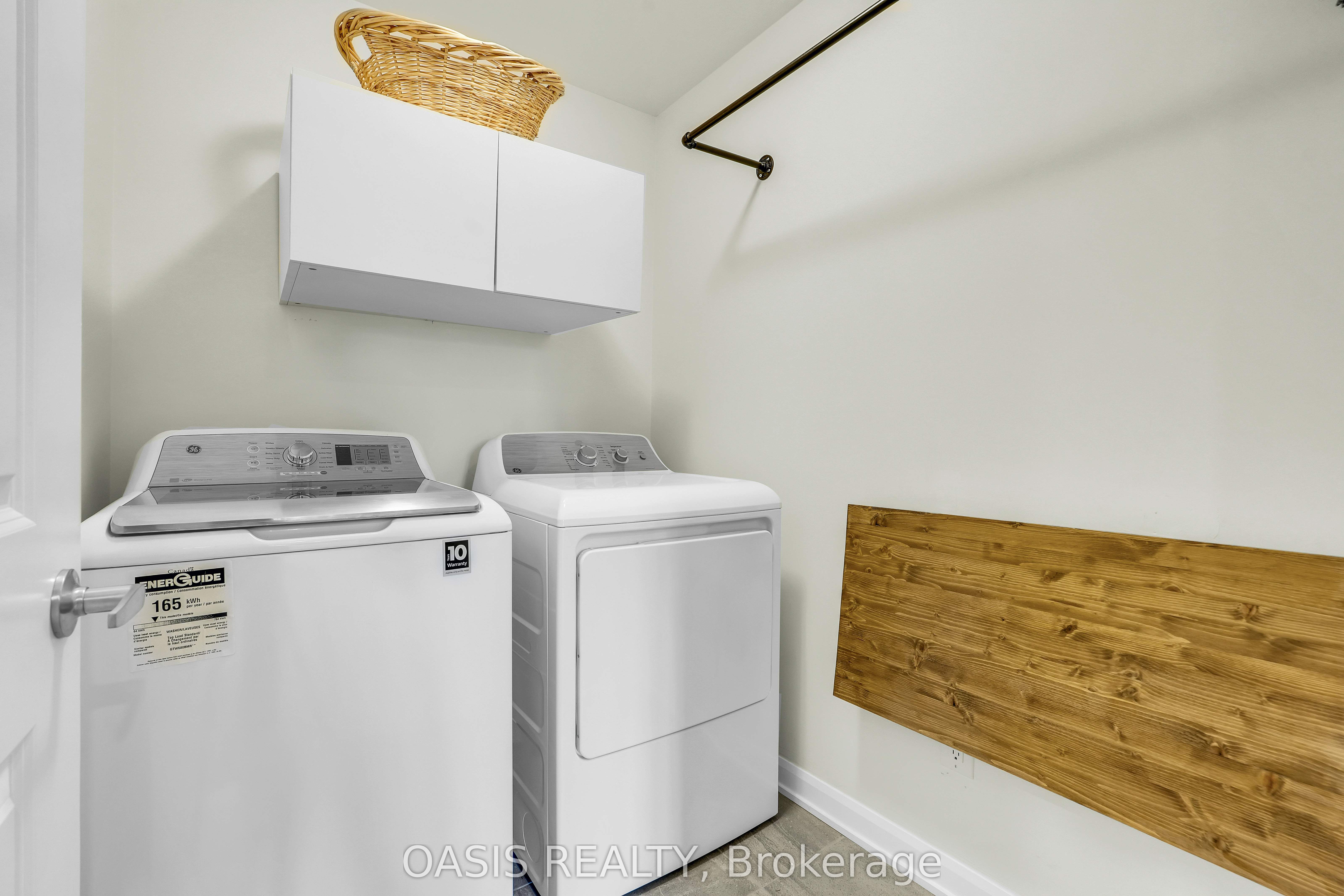 80 Lantern Road Property Photo 22
