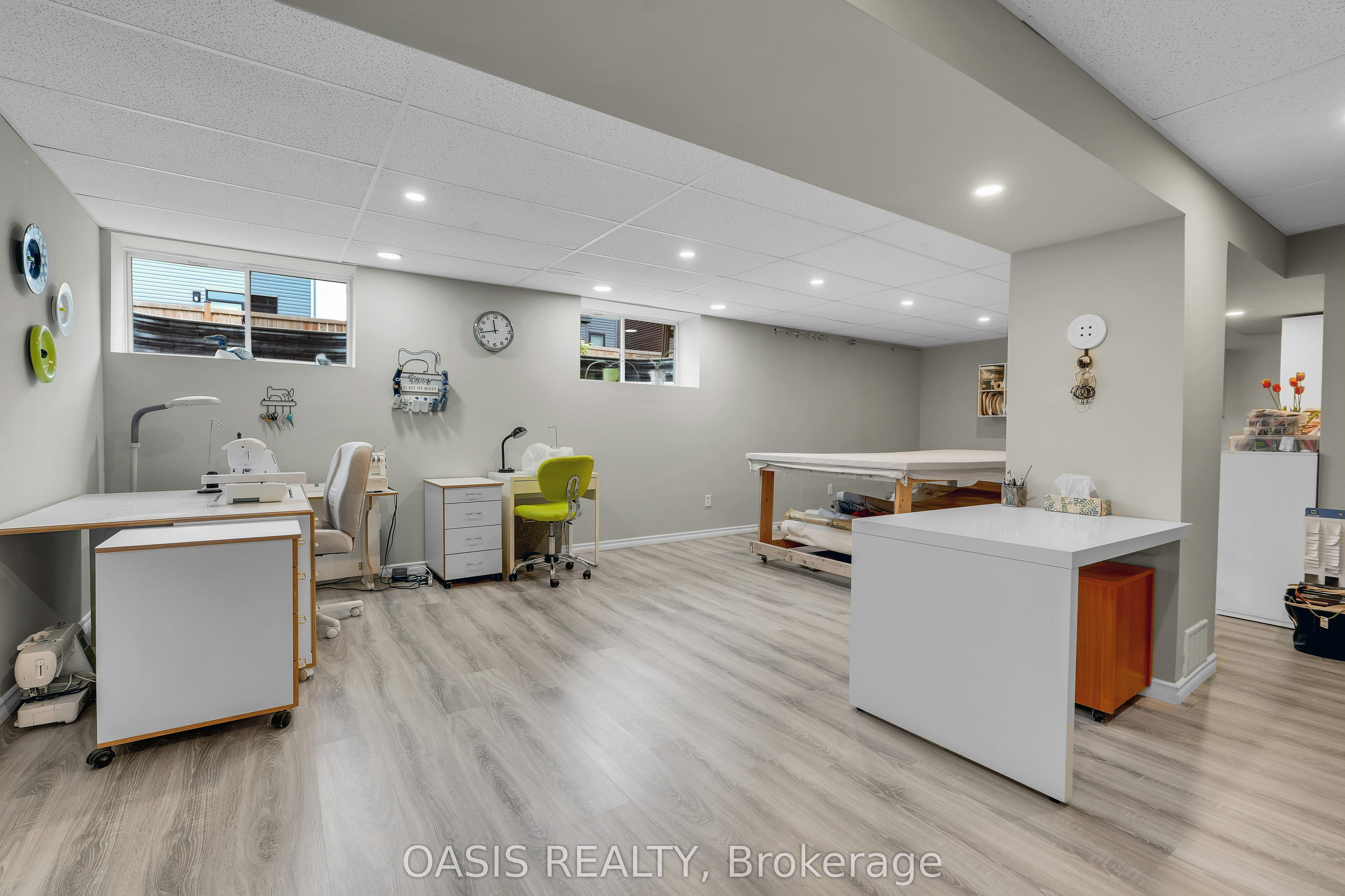 80 Lantern Road Property Photo 32