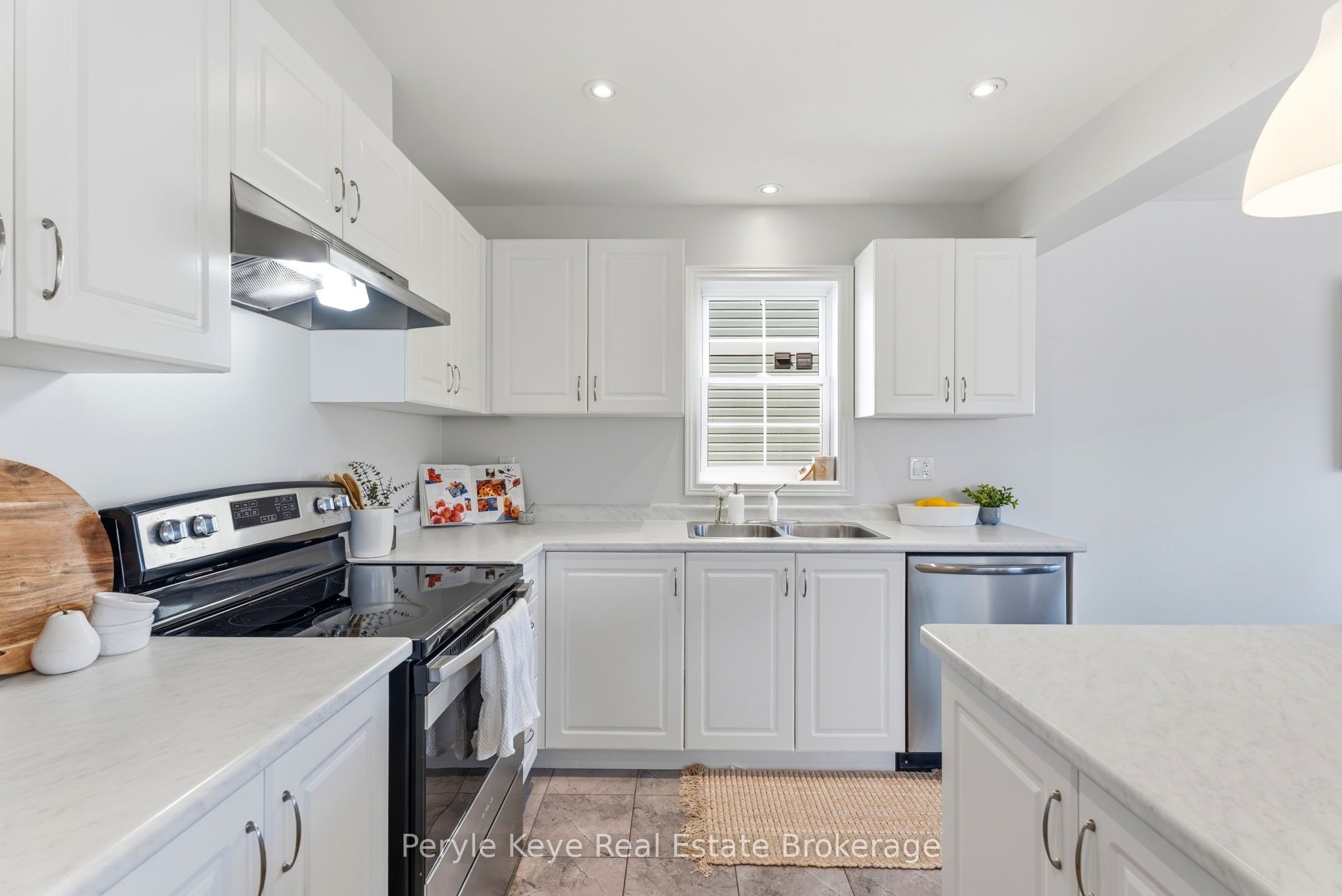 81 Douglas Drive Property Photo 15