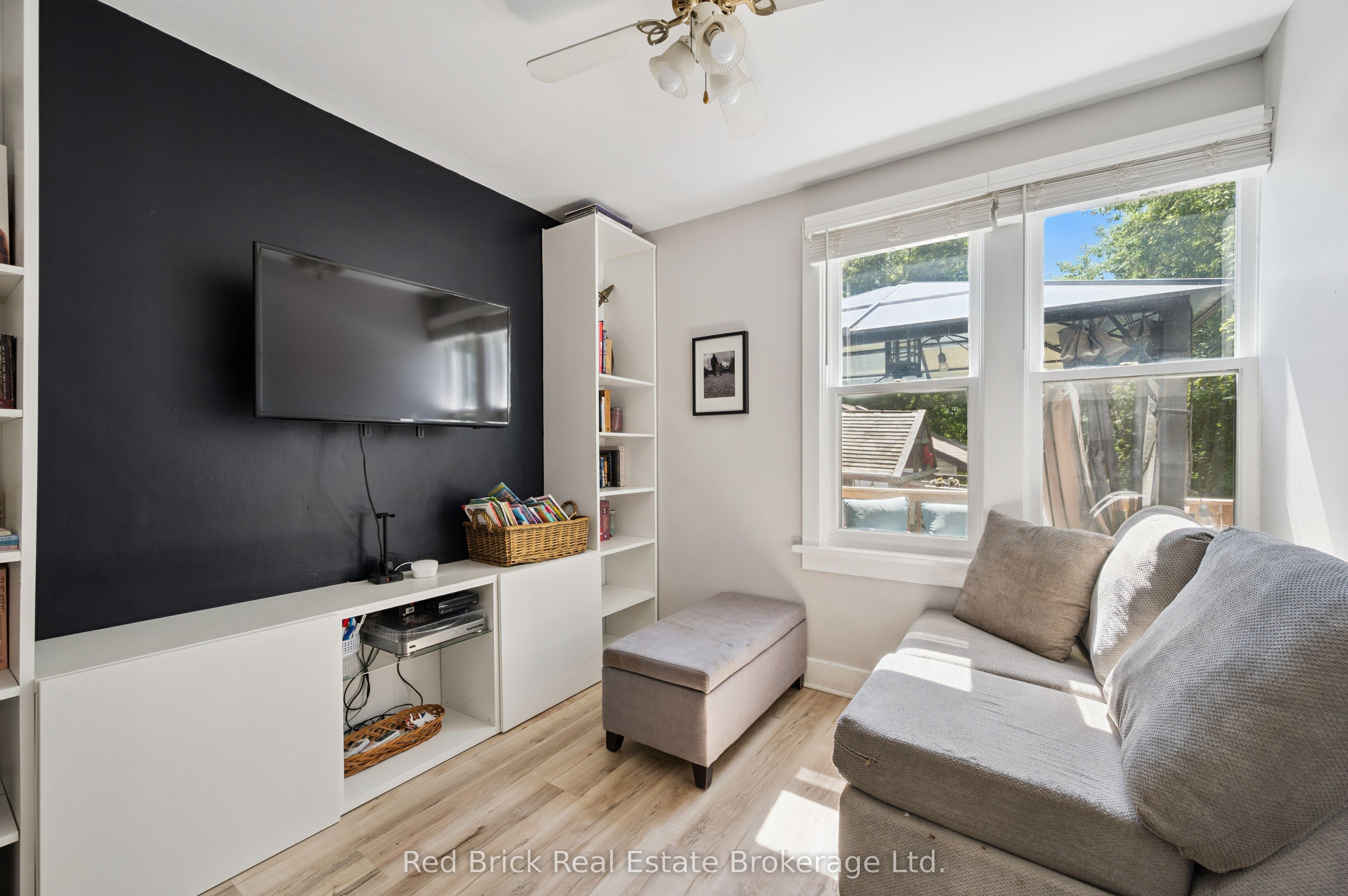 324 Waterloo Avenue Property Photo 15