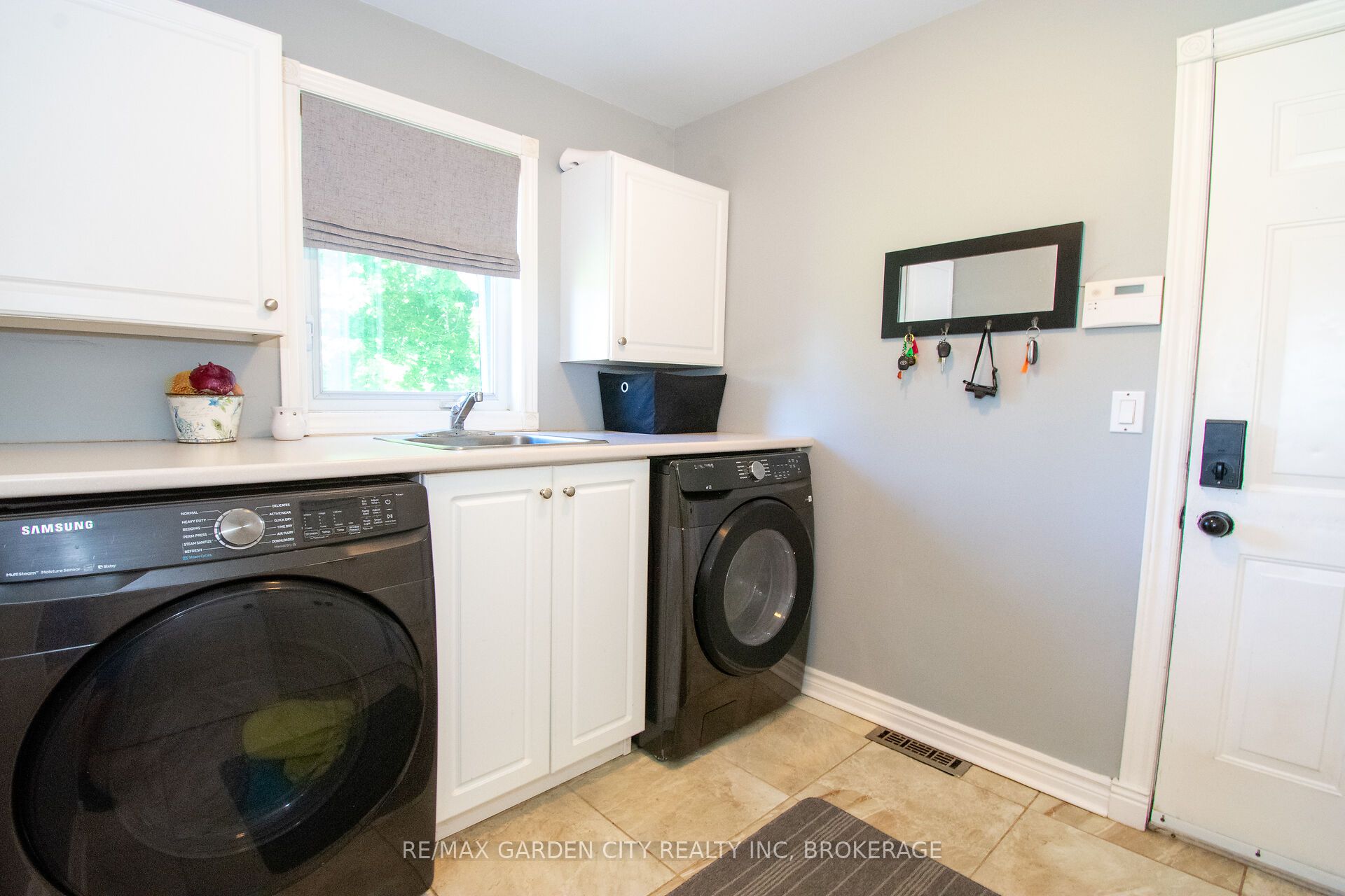 11641 Highway 3 Property Photo 17