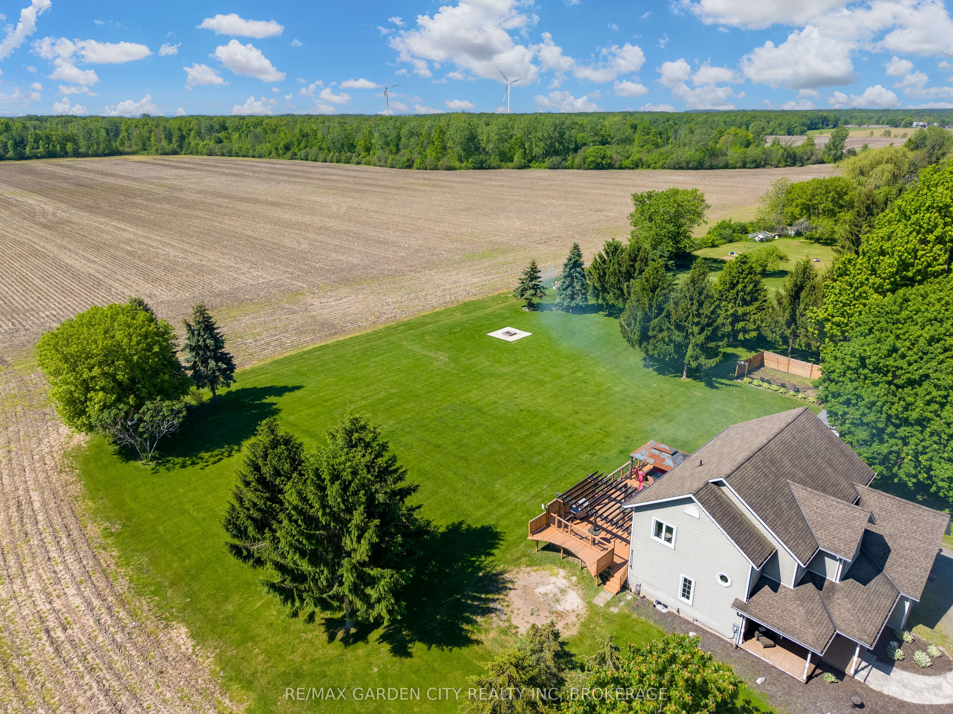 11641 Highway 3 Property Photo 46