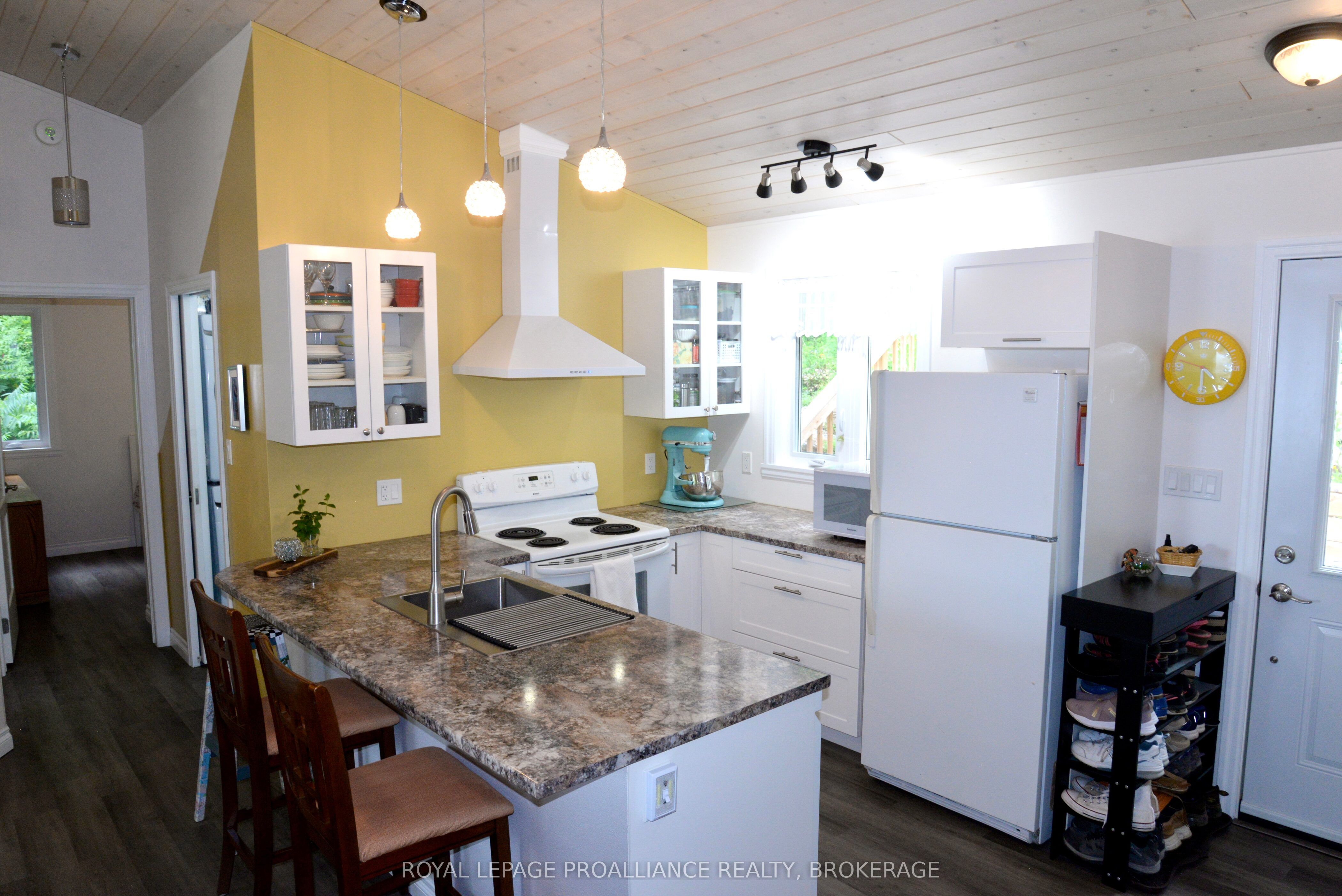 1099 Almost Lane Property Photo 16