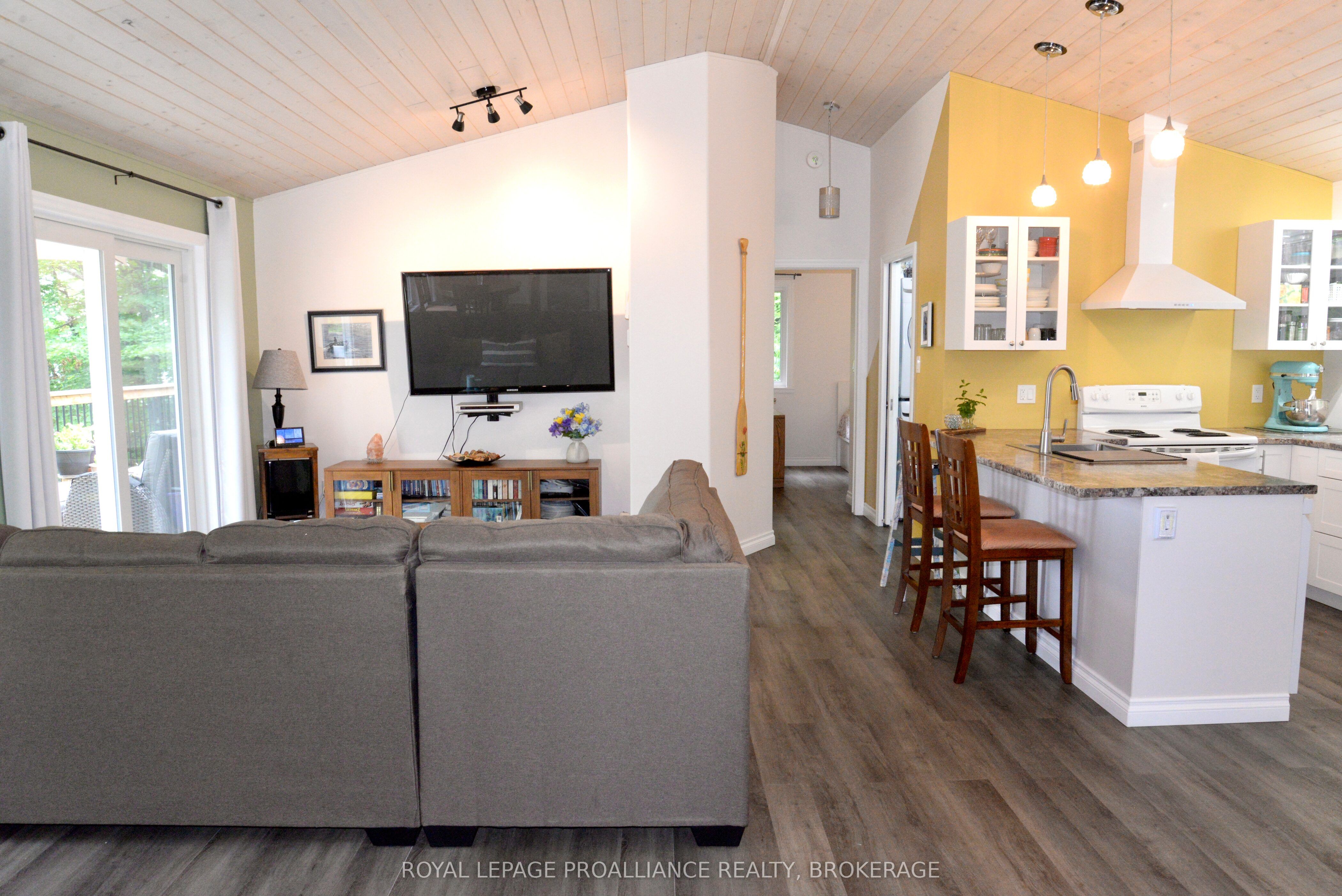 1099 Almost Lane Property Photo 18