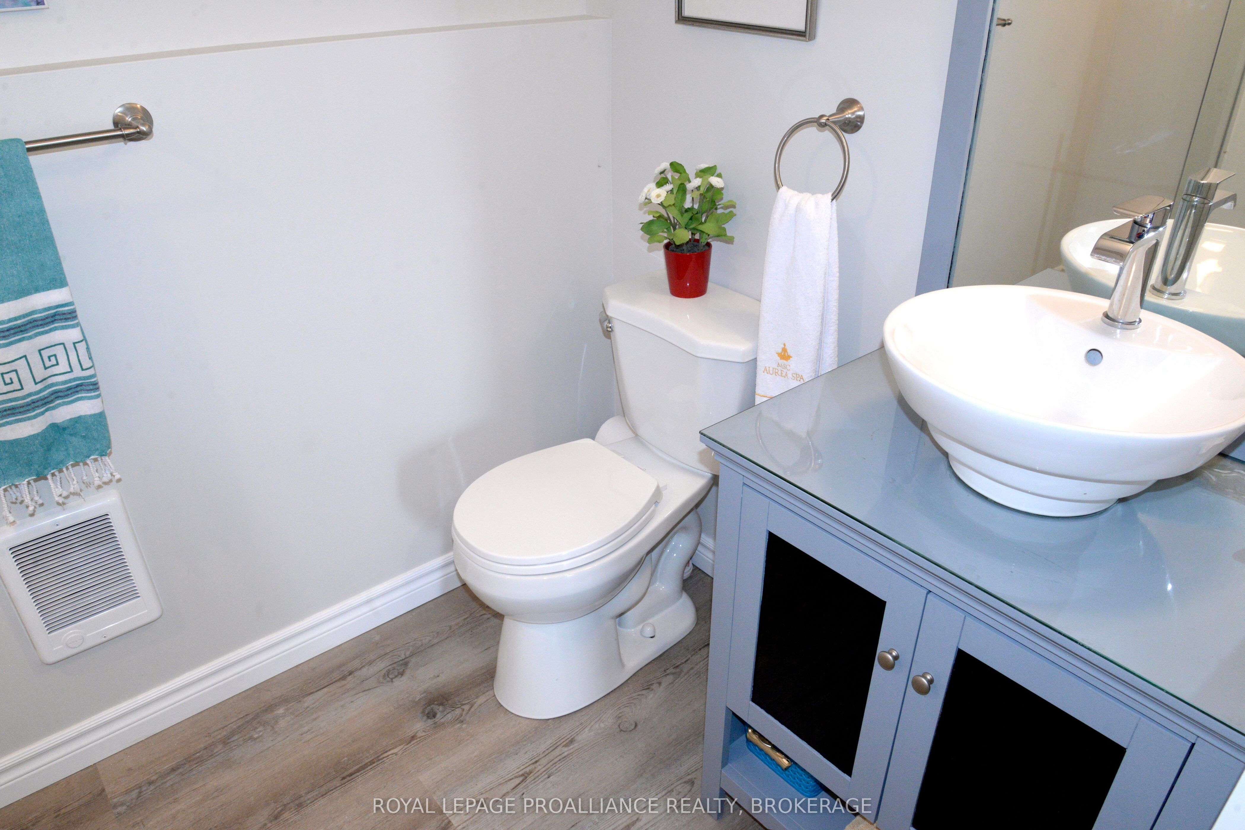 1099 Almost Lane Property Photo 34
