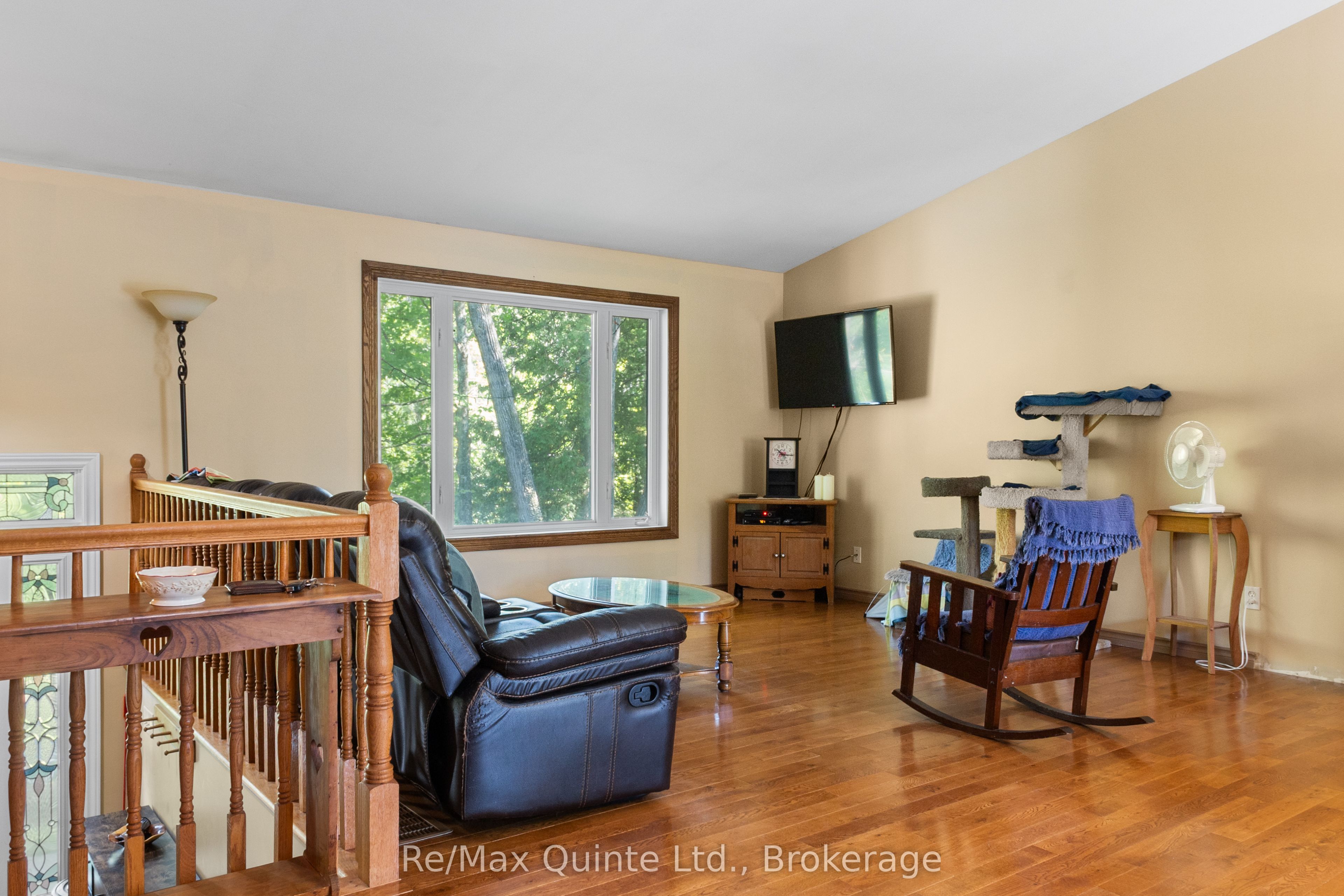 49 North Shore Lane Property Photo 14