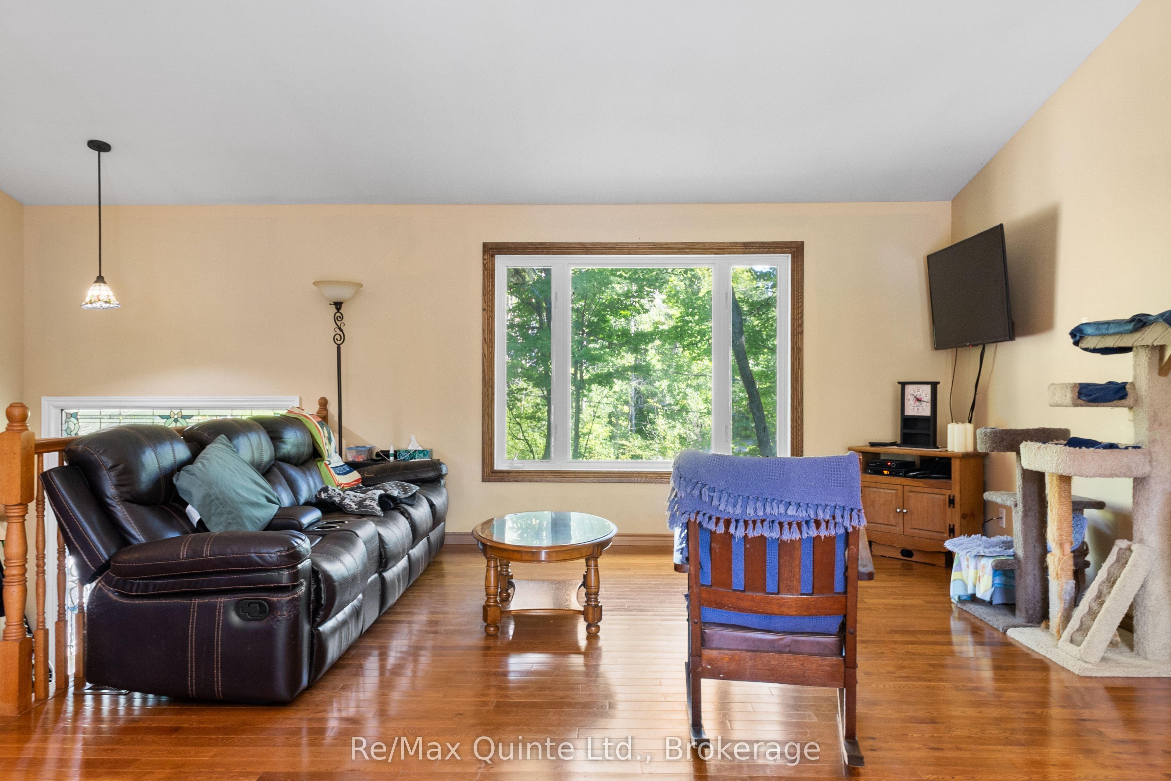 49 North Shore Lane Property Photo 15