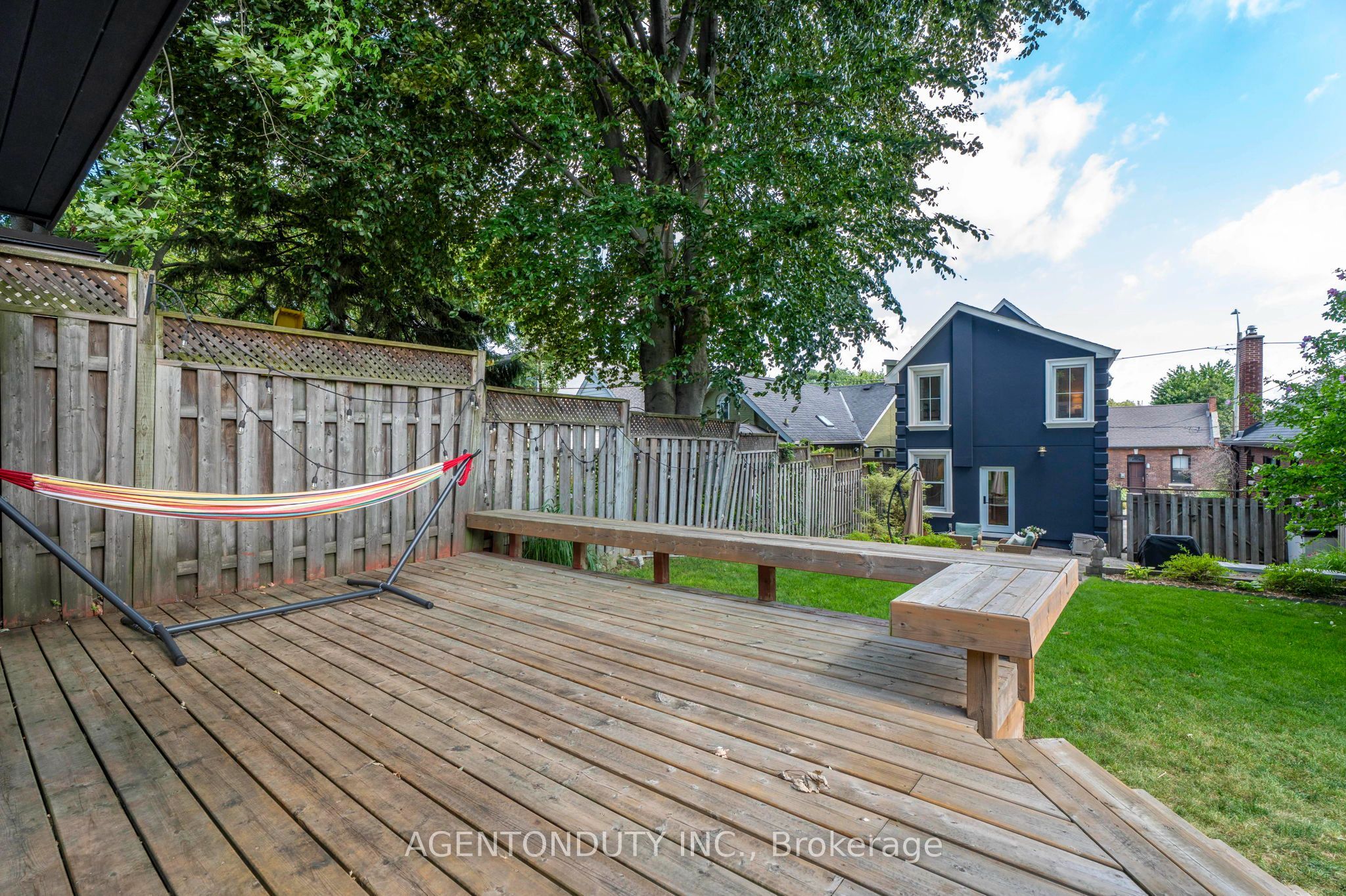 127 Peter Street Property Photo 44