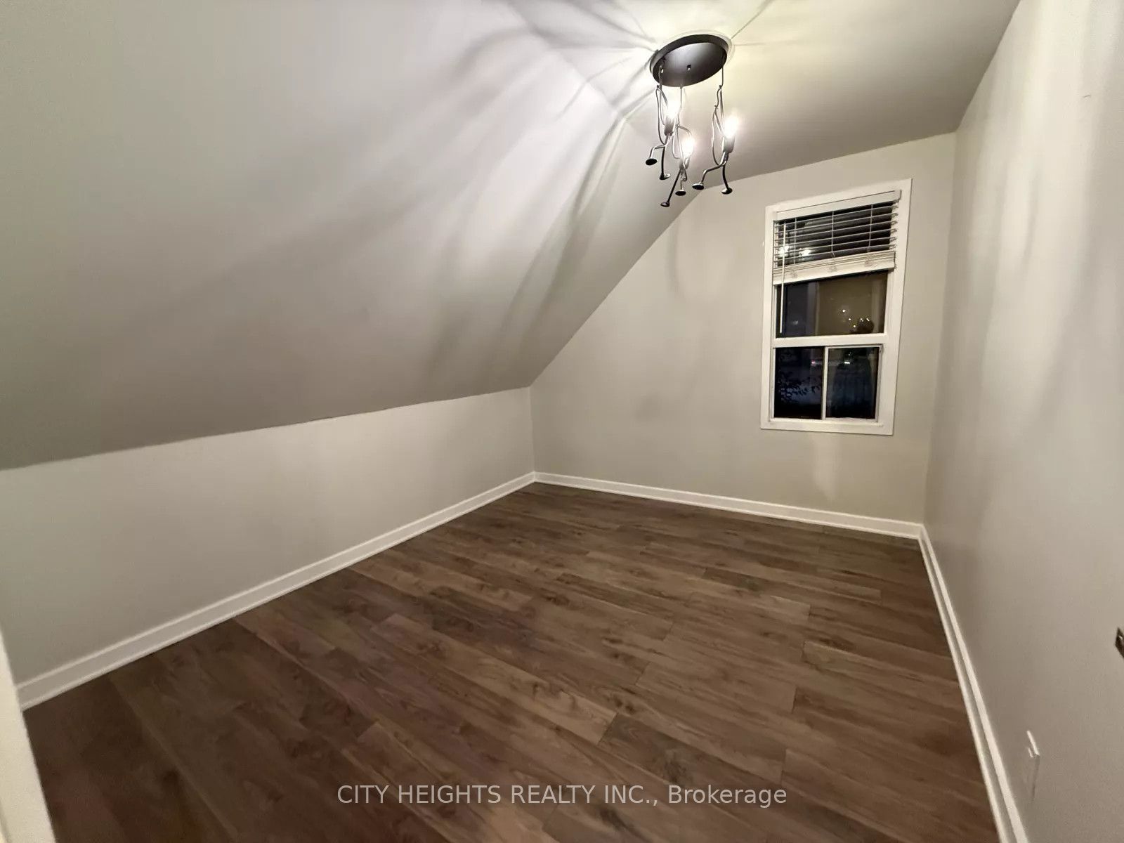 22 Harvey Street Property Photo 3