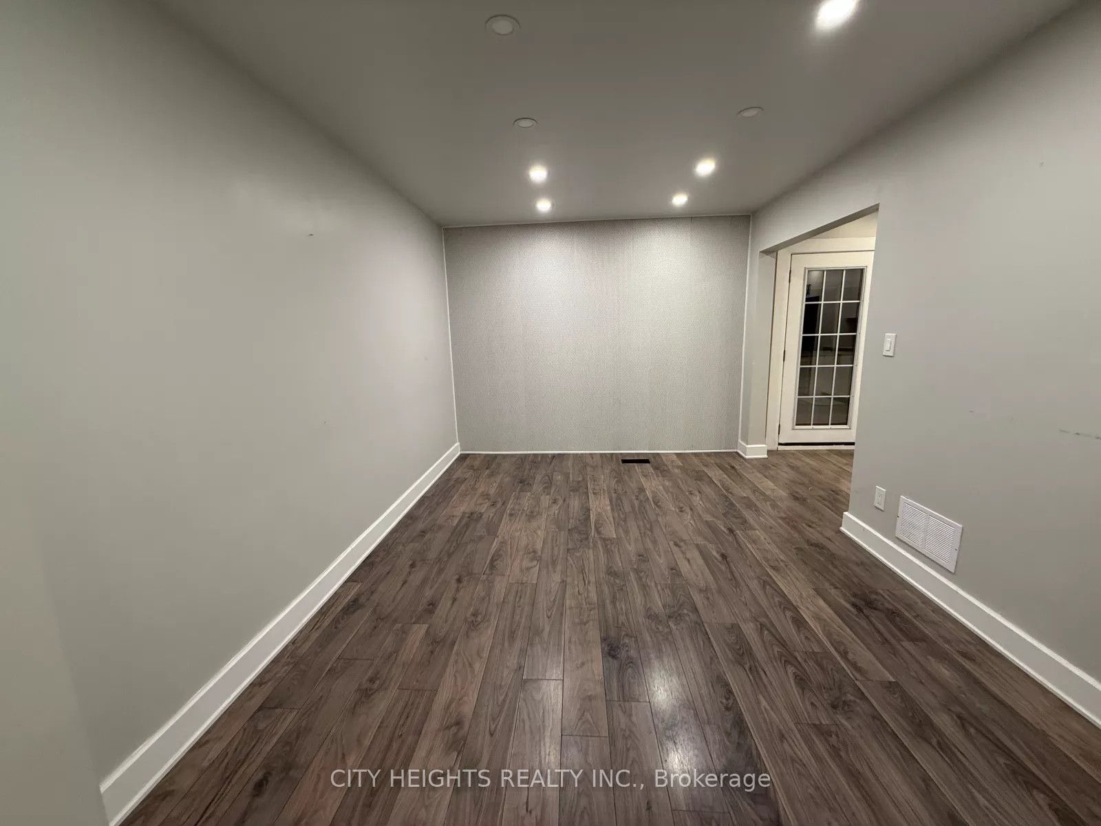 22 Harvey Street Property Photo 9