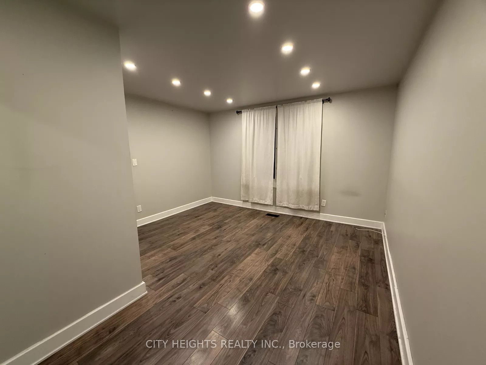 22 Harvey Street Property Photo 11