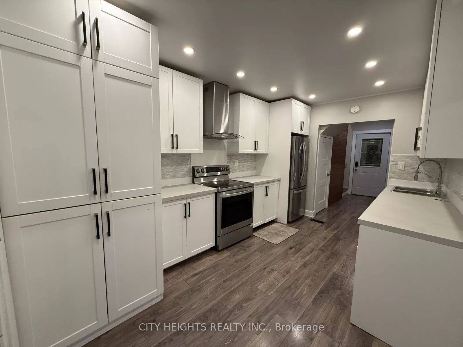 22 Harvey Street Property Photo 14