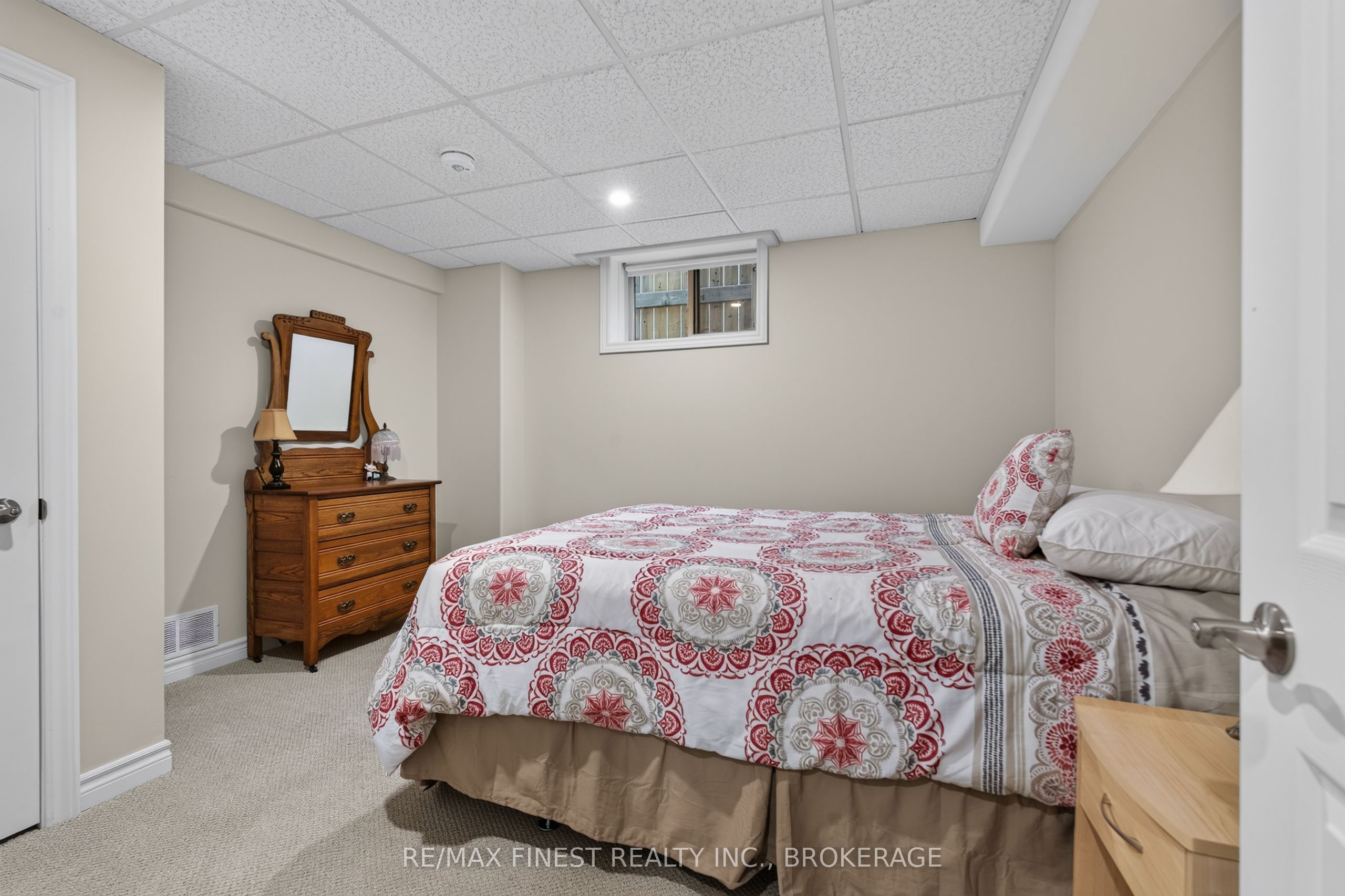 800 Augusta Drive Property Photo 32
