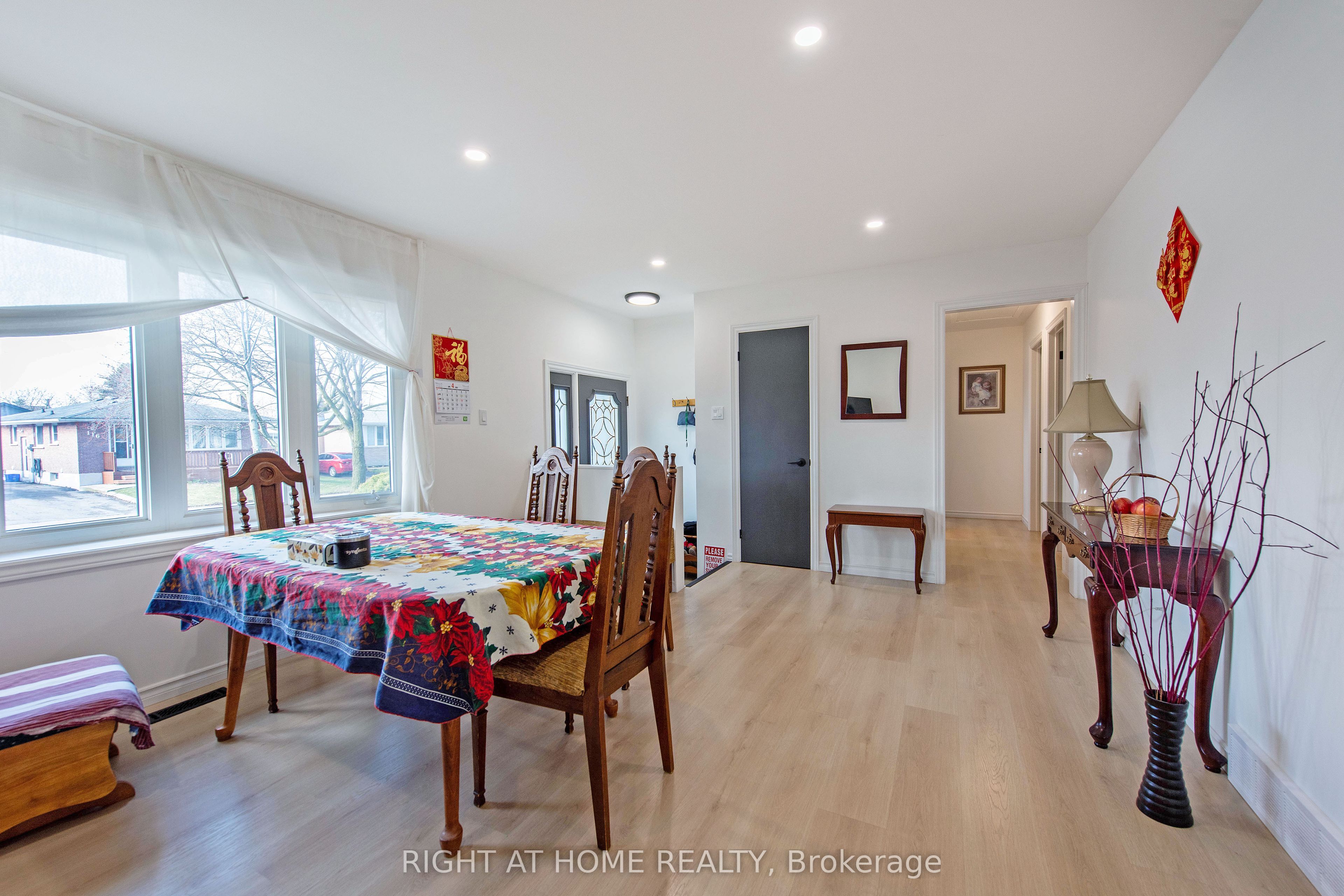 69 Alayne Crescent Property Photo 9