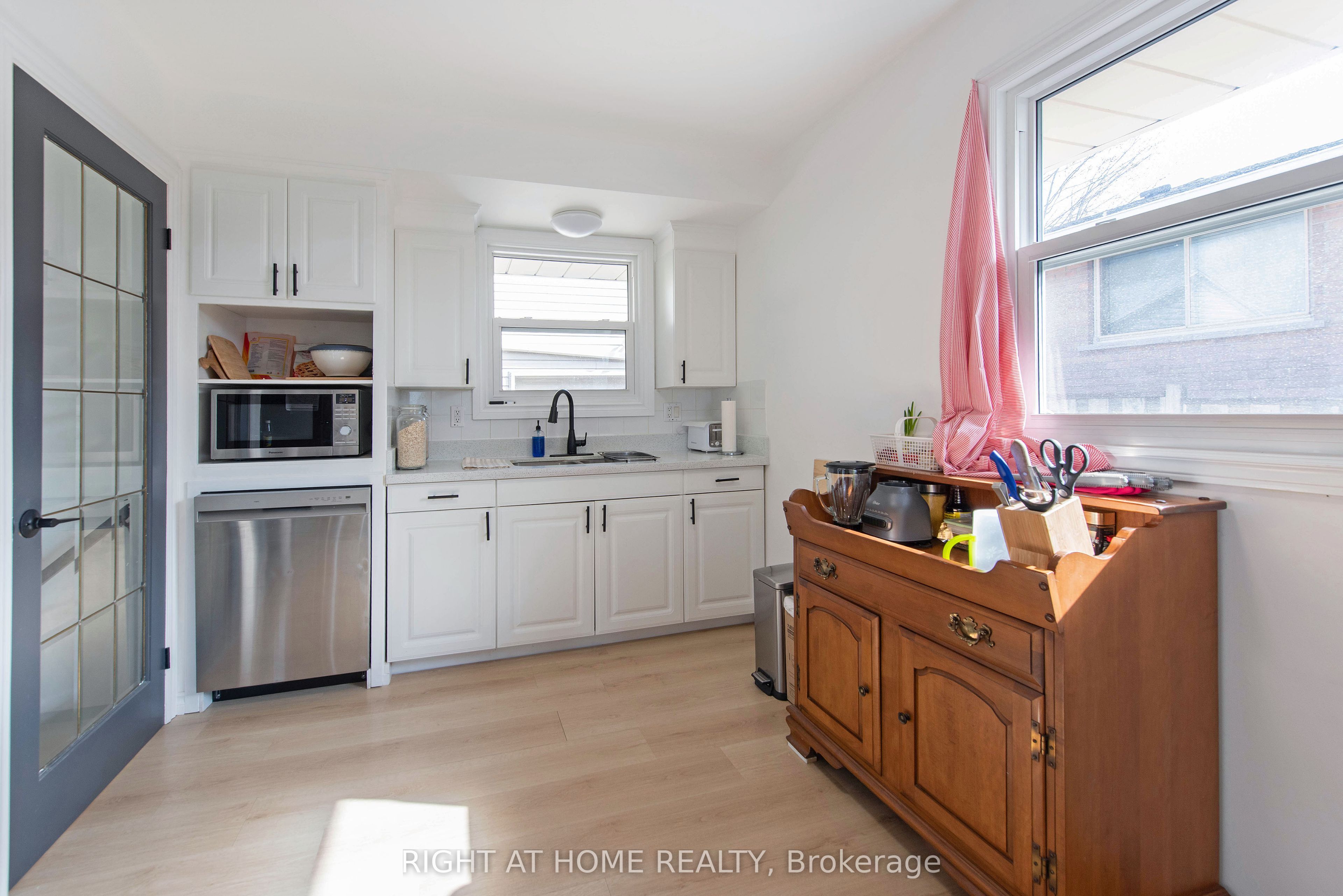 69 Alayne Crescent Property Photo 12