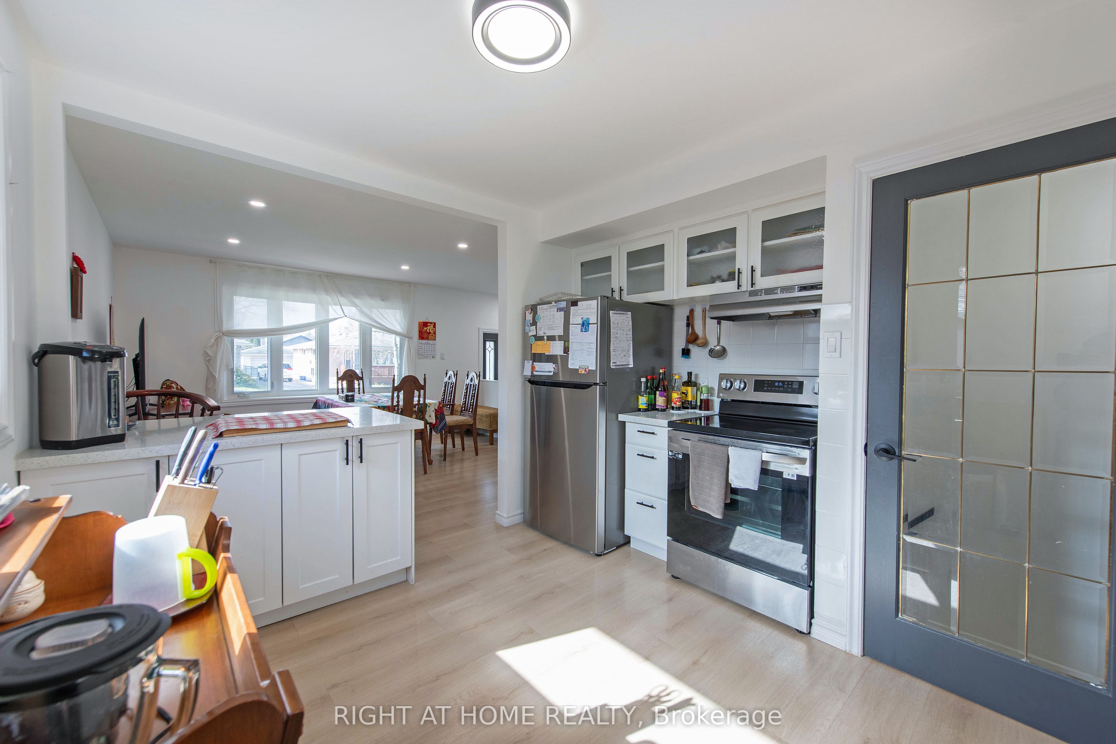 69 Alayne Crescent Property Photo 13