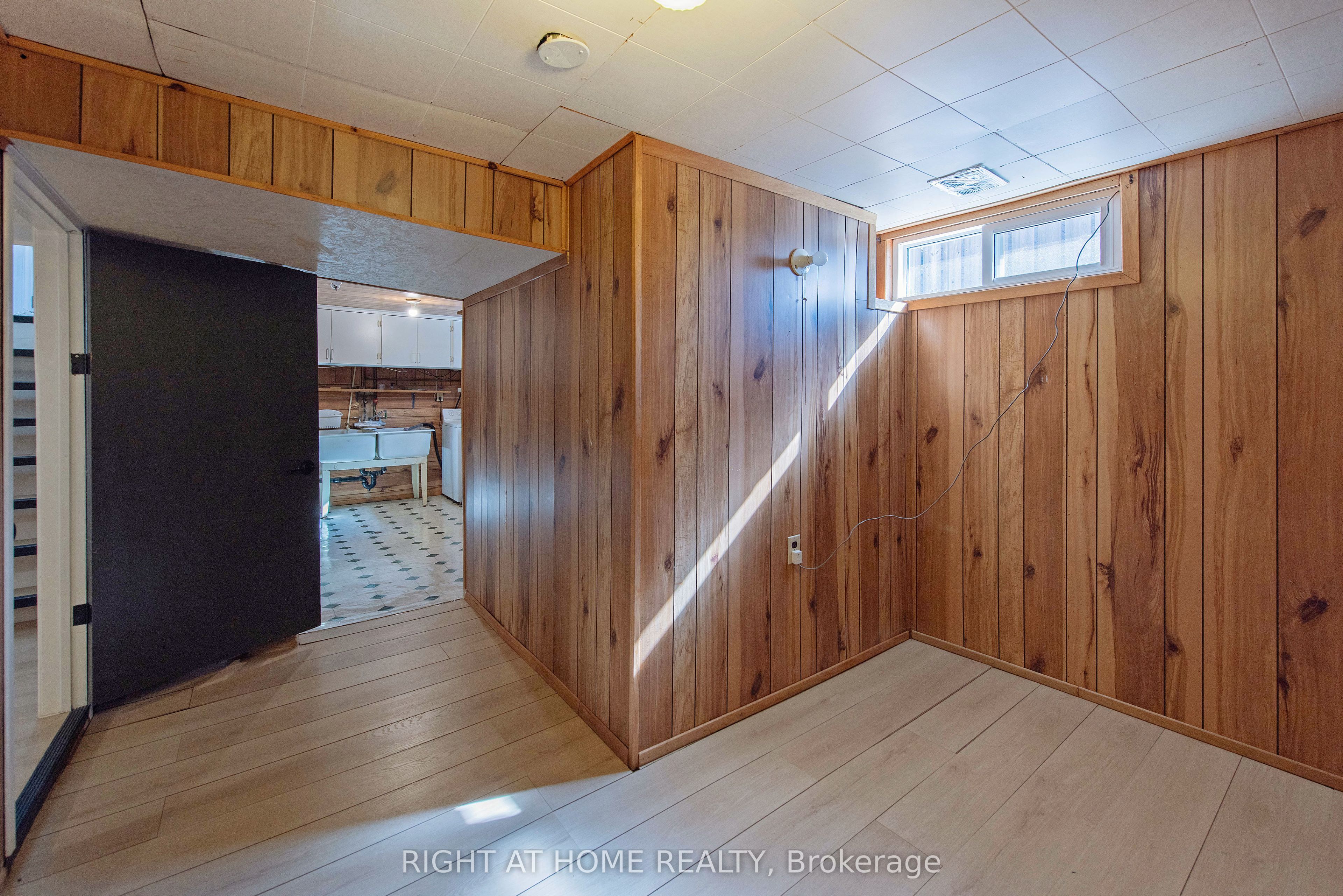 69 Alayne Crescent Property Photo 33
