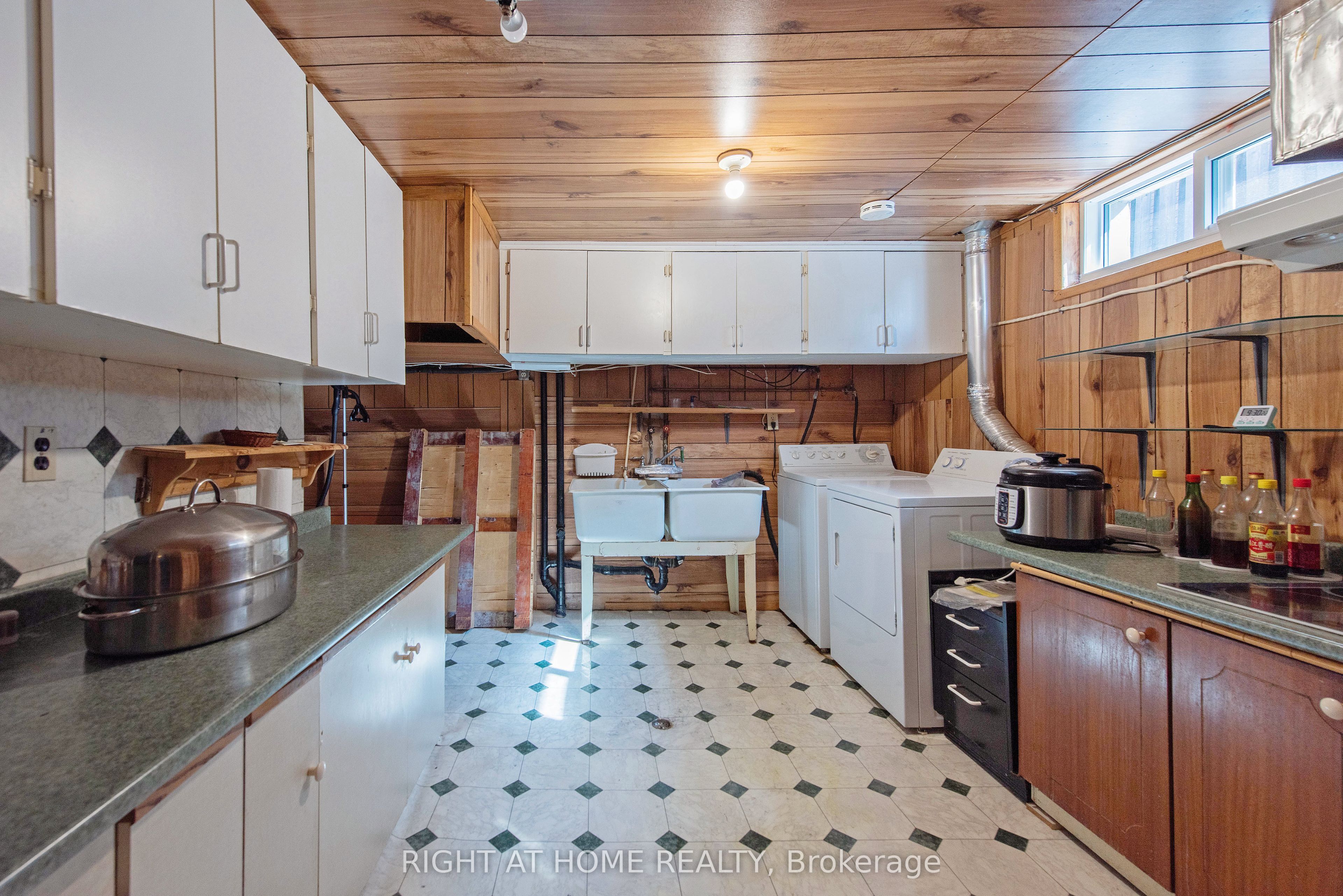 69 Alayne Crescent Property Photo 34