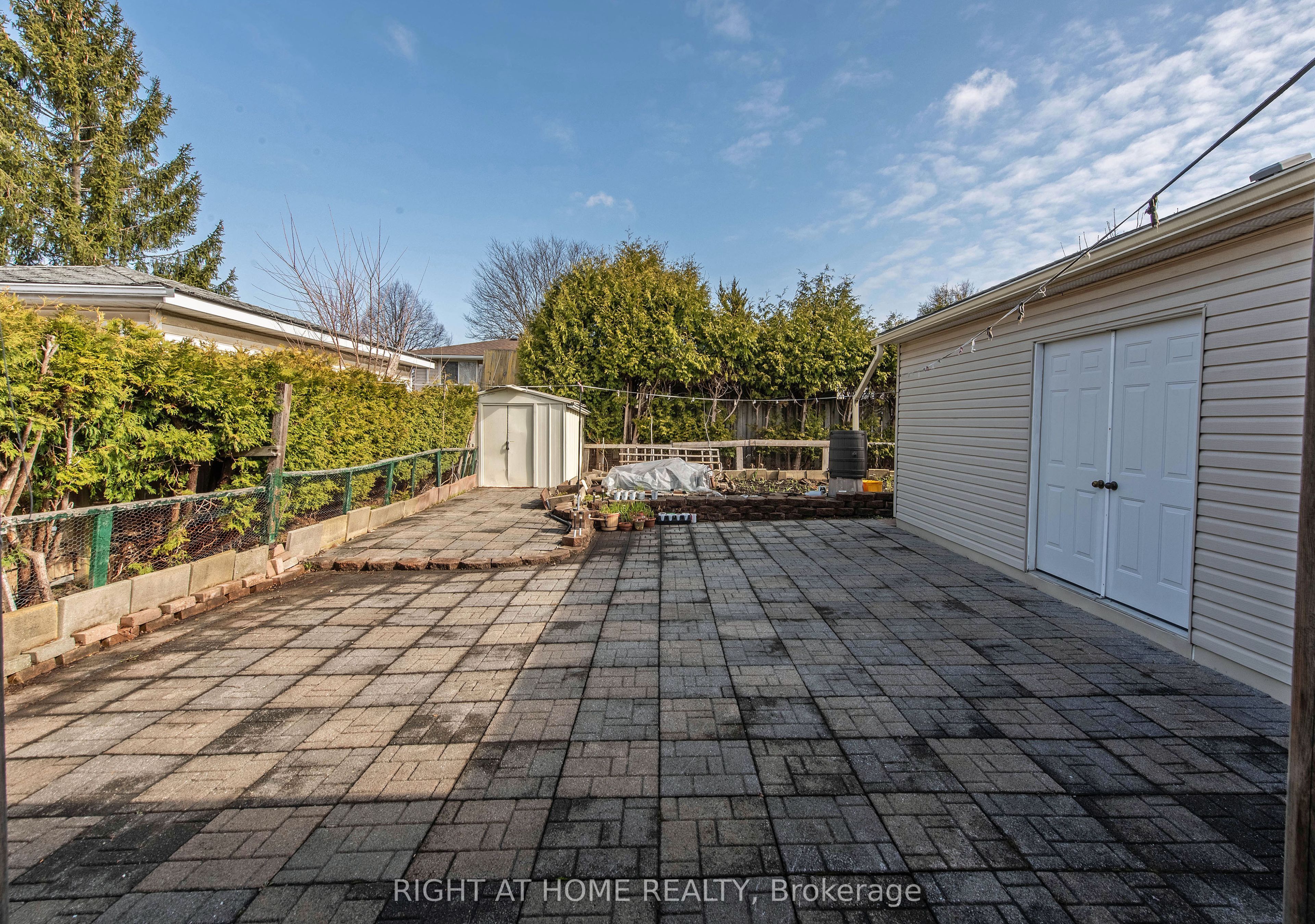 69 Alayne Crescent Property Photo 42