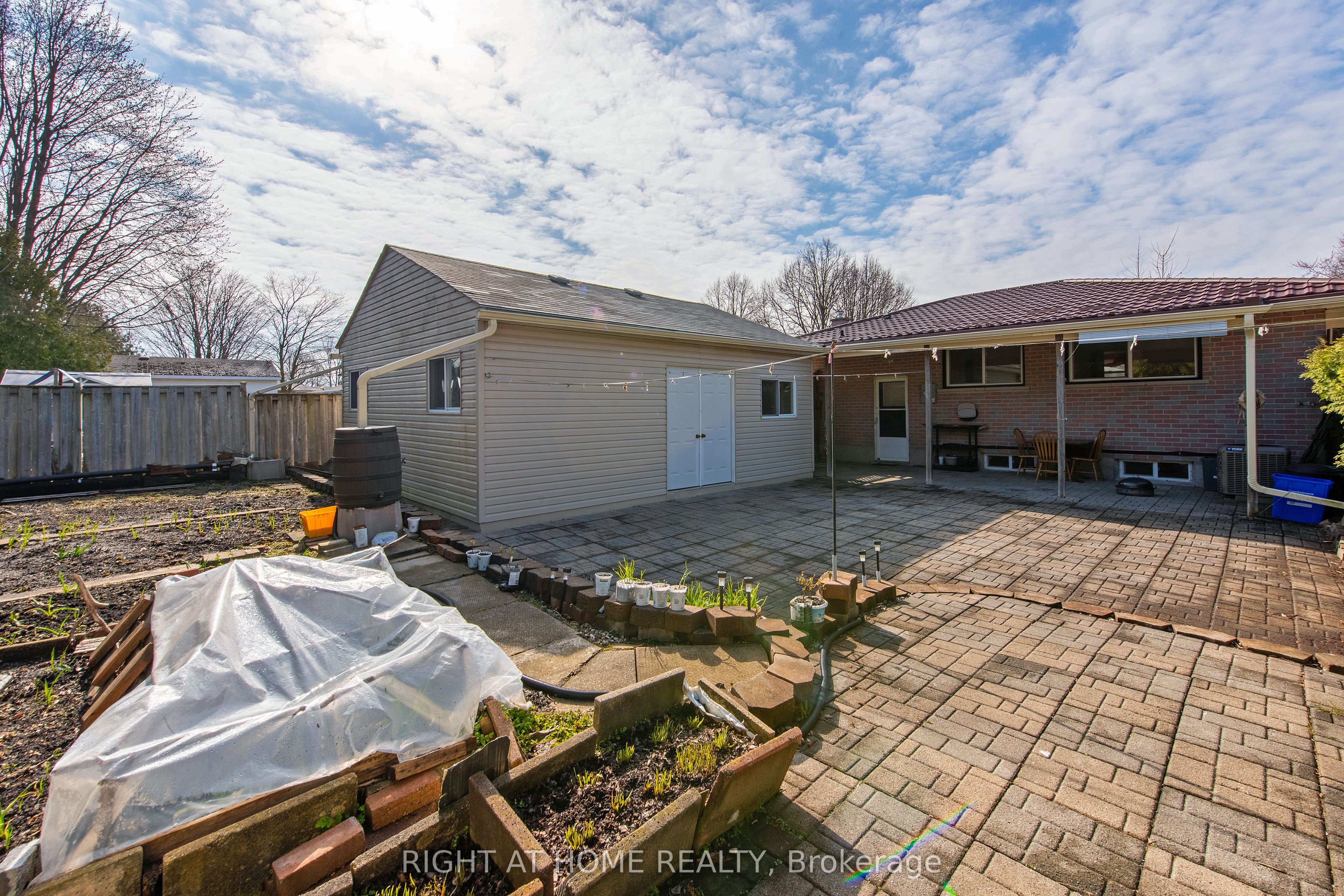 69 Alayne Crescent Property Photo 45