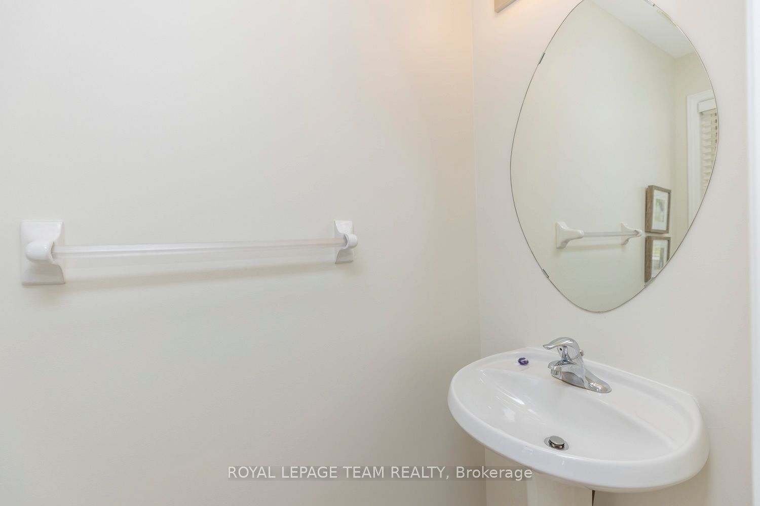 25 Kirkstone Private Property Photo 6