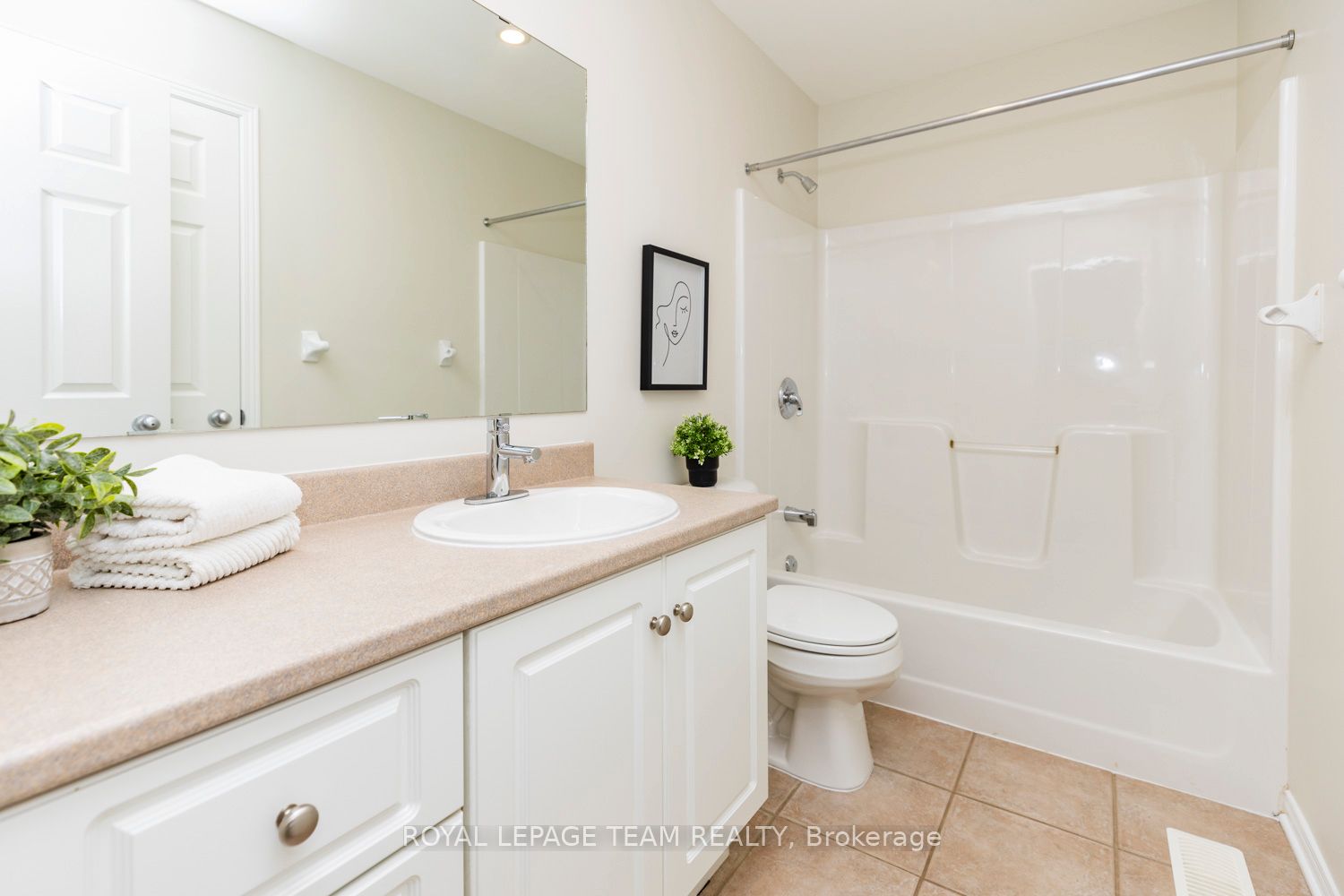 25 Kirkstone Private Property Photo 42