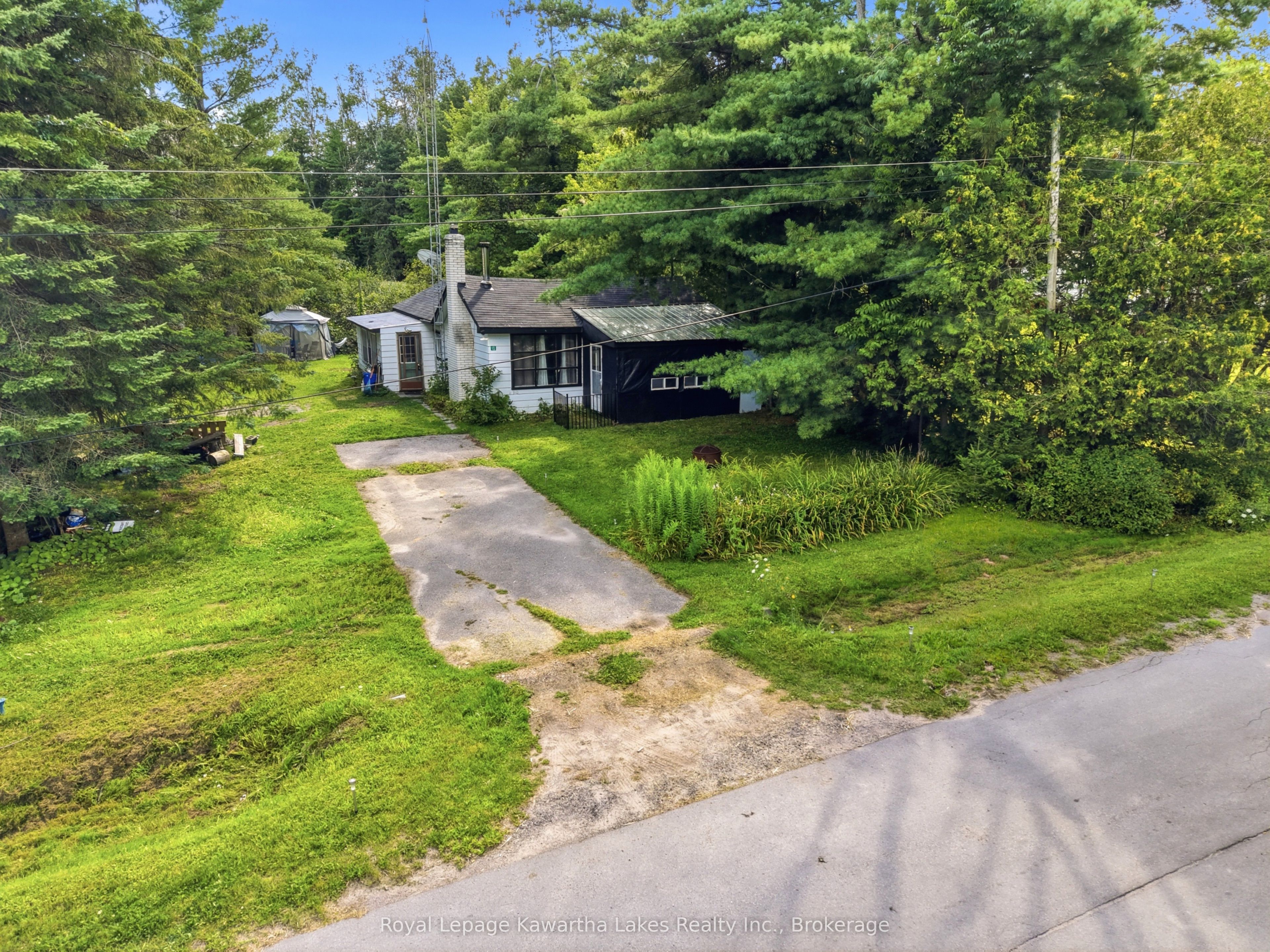 15 Cockburn Street Property Photo 16