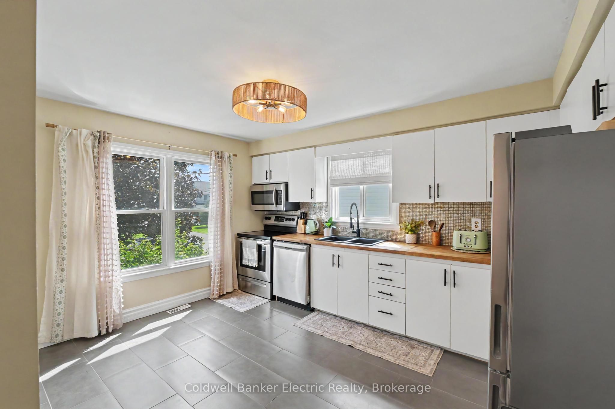 3 Maple Avenue Property Photo 5