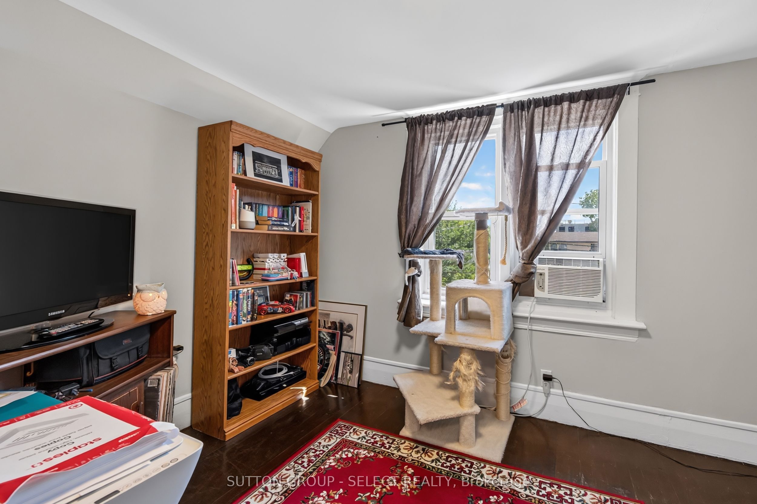 248 Grey Street Property Photo 19